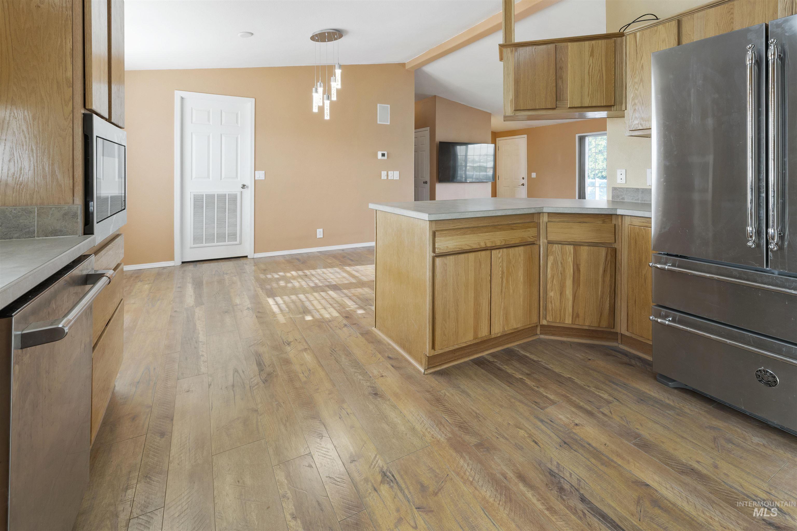 1127 16th ave, Clarkston, Washington 99403, 2 Bedrooms, 2 Bathrooms, Residential For Sale, Price $319,900, 98998752