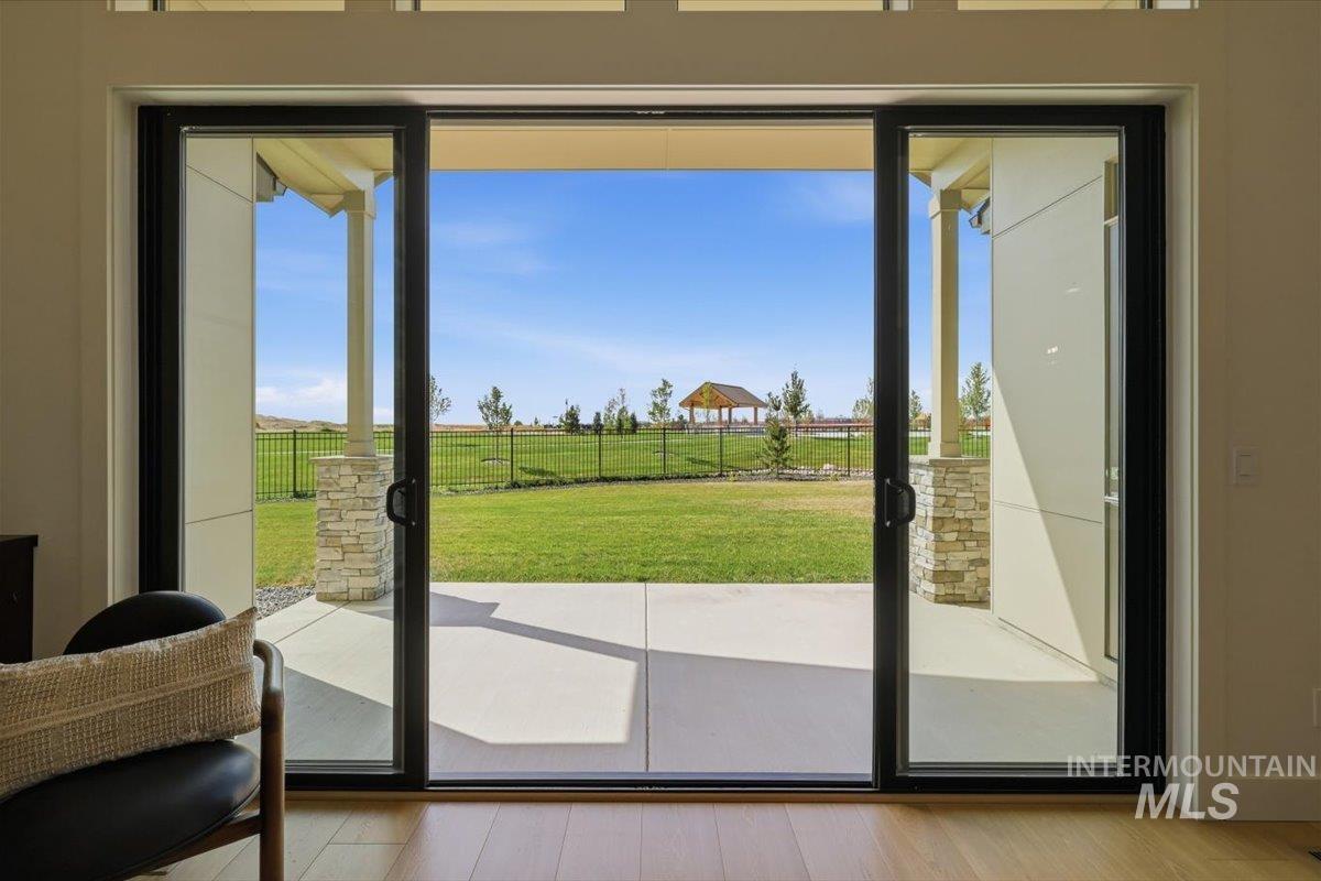 2661 N Buhrstone Ave, Eagle, Idaho 83616, 3 Bedrooms, 2.5 Bathrooms, Residential For Sale, Price $899,900, 98998753