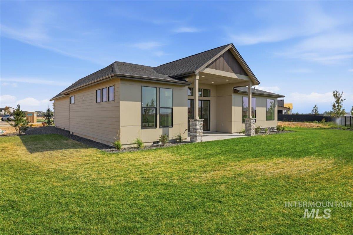 2661 N Buhrstone Ave, Eagle, Idaho 83616, 3 Bedrooms, 2.5 Bathrooms, Residential For Sale, Price $899,900, 98998753