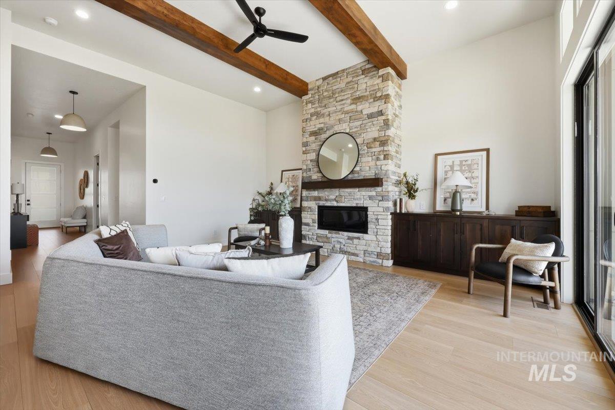 2661 N Buhrstone Ave, Eagle, Idaho 83616, 3 Bedrooms, 2.5 Bathrooms, Residential For Sale, Price $899,900, 98998753
