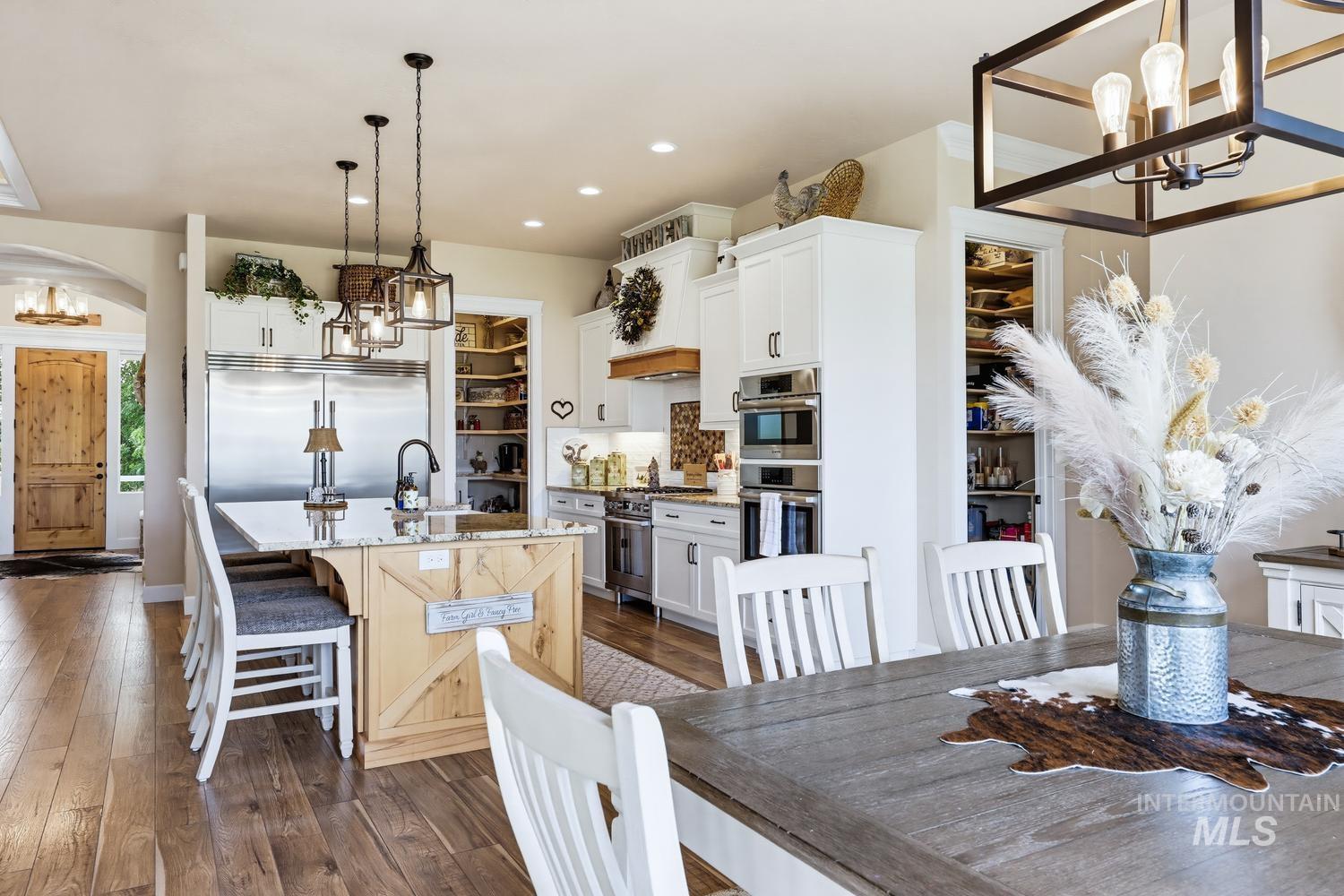 367 Bard, Middleton, Idaho 83644, 3 Bedrooms, 2.5 Bathrooms, Residential For Sale, Price $1,025,000, 98998754