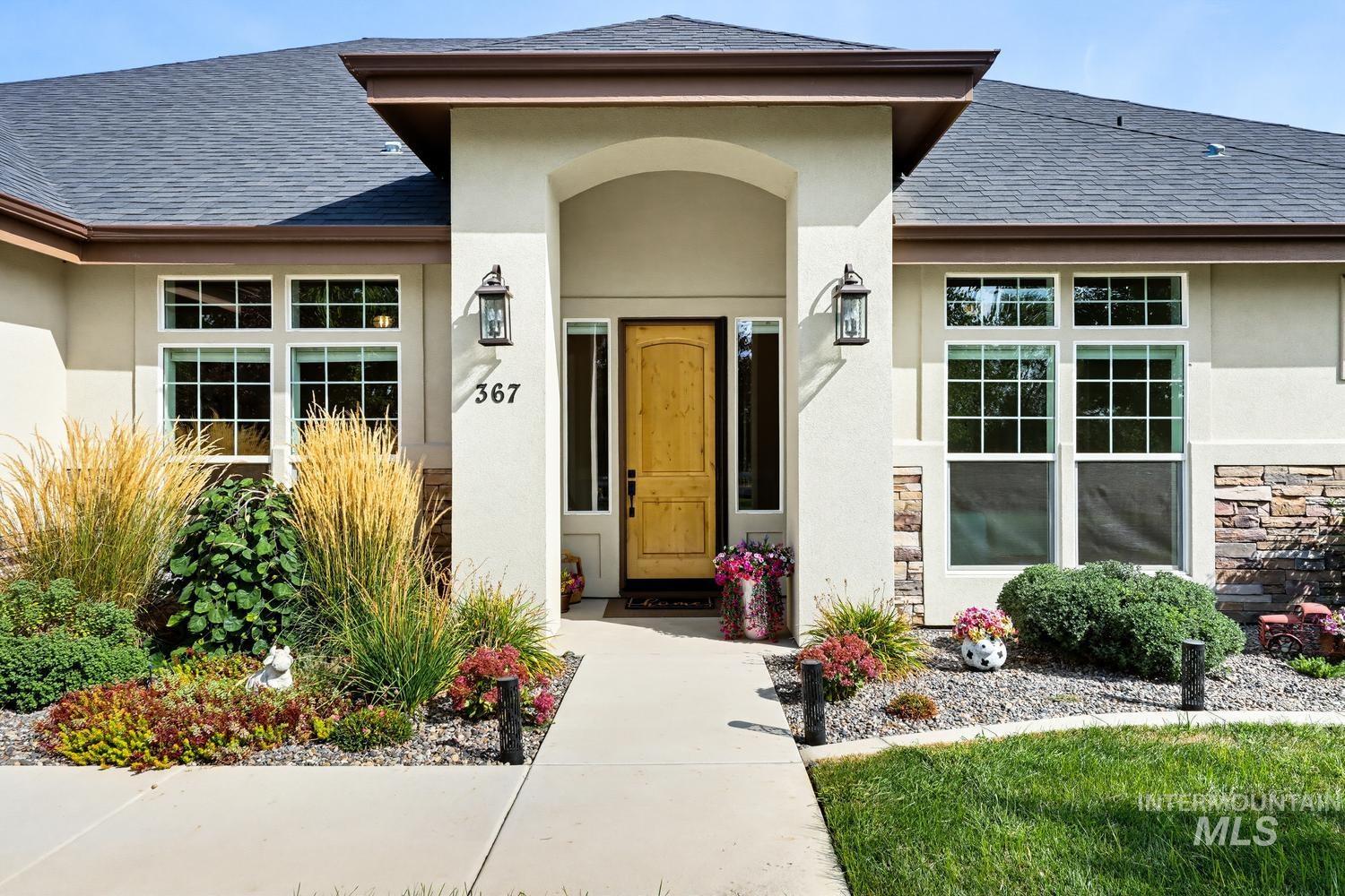 367 Bard, Middleton, Idaho 83644, 3 Bedrooms, 2.5 Bathrooms, Residential For Sale, Price $1,025,000, 98998754