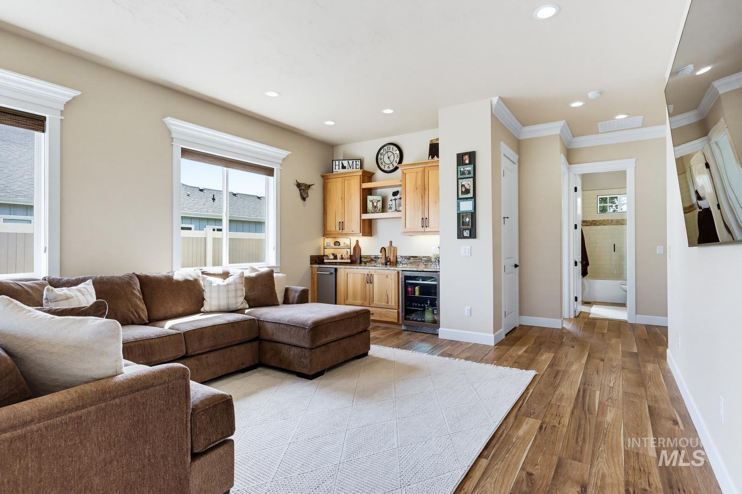 367 Bard, Middleton, Idaho 83644, 3 Bedrooms, 2.5 Bathrooms, Residential For Sale, Price $1,025,000, 98998754