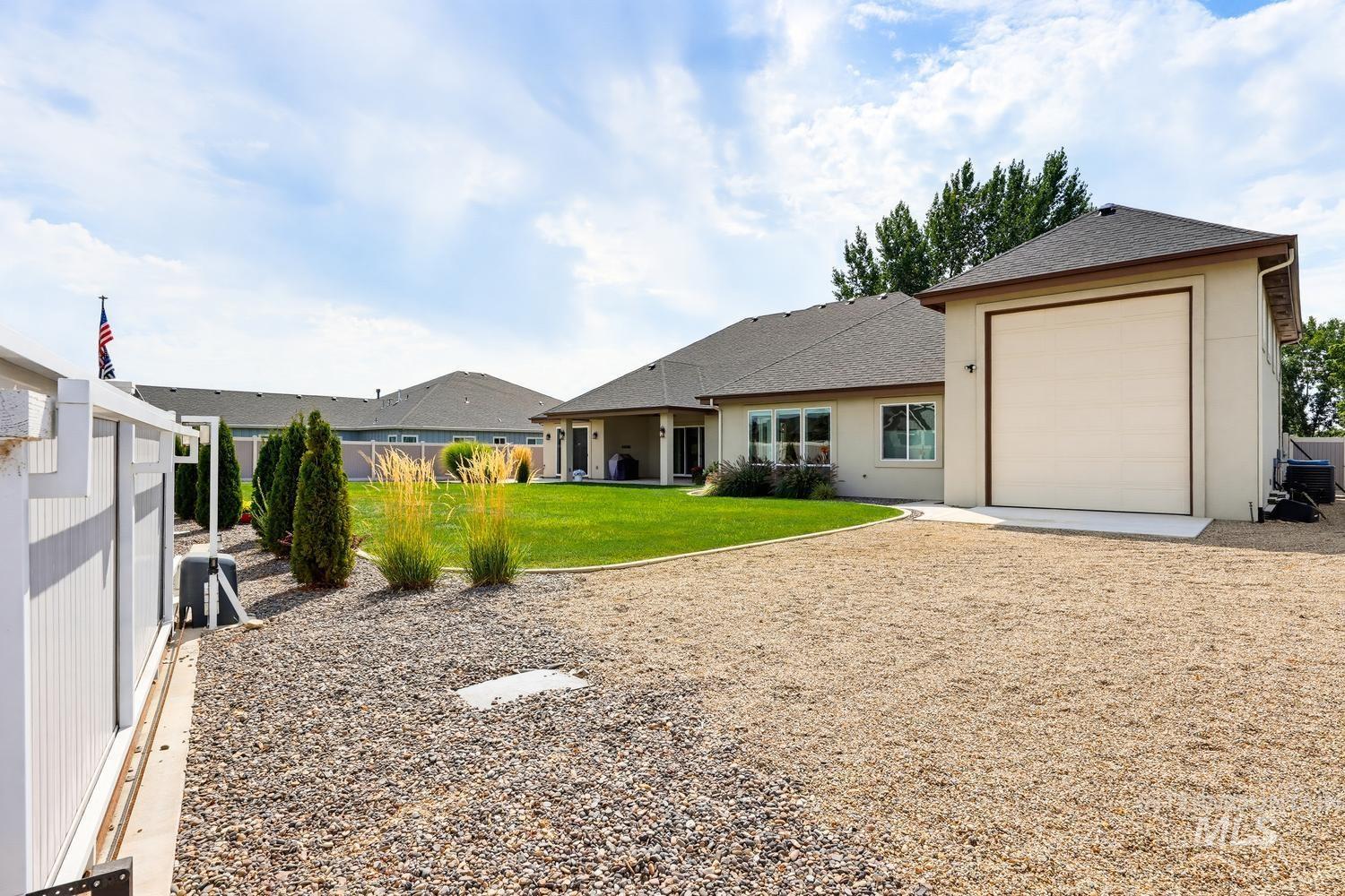 367 Bard, Middleton, Idaho 83644, 3 Bedrooms, 2.5 Bathrooms, Residential For Sale, Price $1,025,000, 98998754