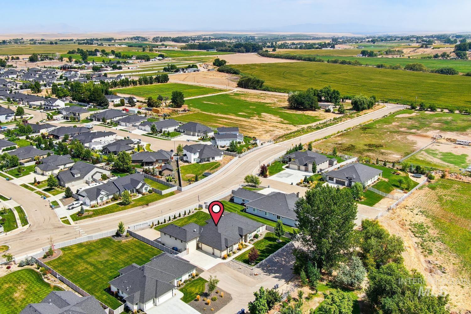 367 Bard, Middleton, Idaho 83644, 3 Bedrooms, 2.5 Bathrooms, Residential For Sale, Price $1,025,000, 98998754