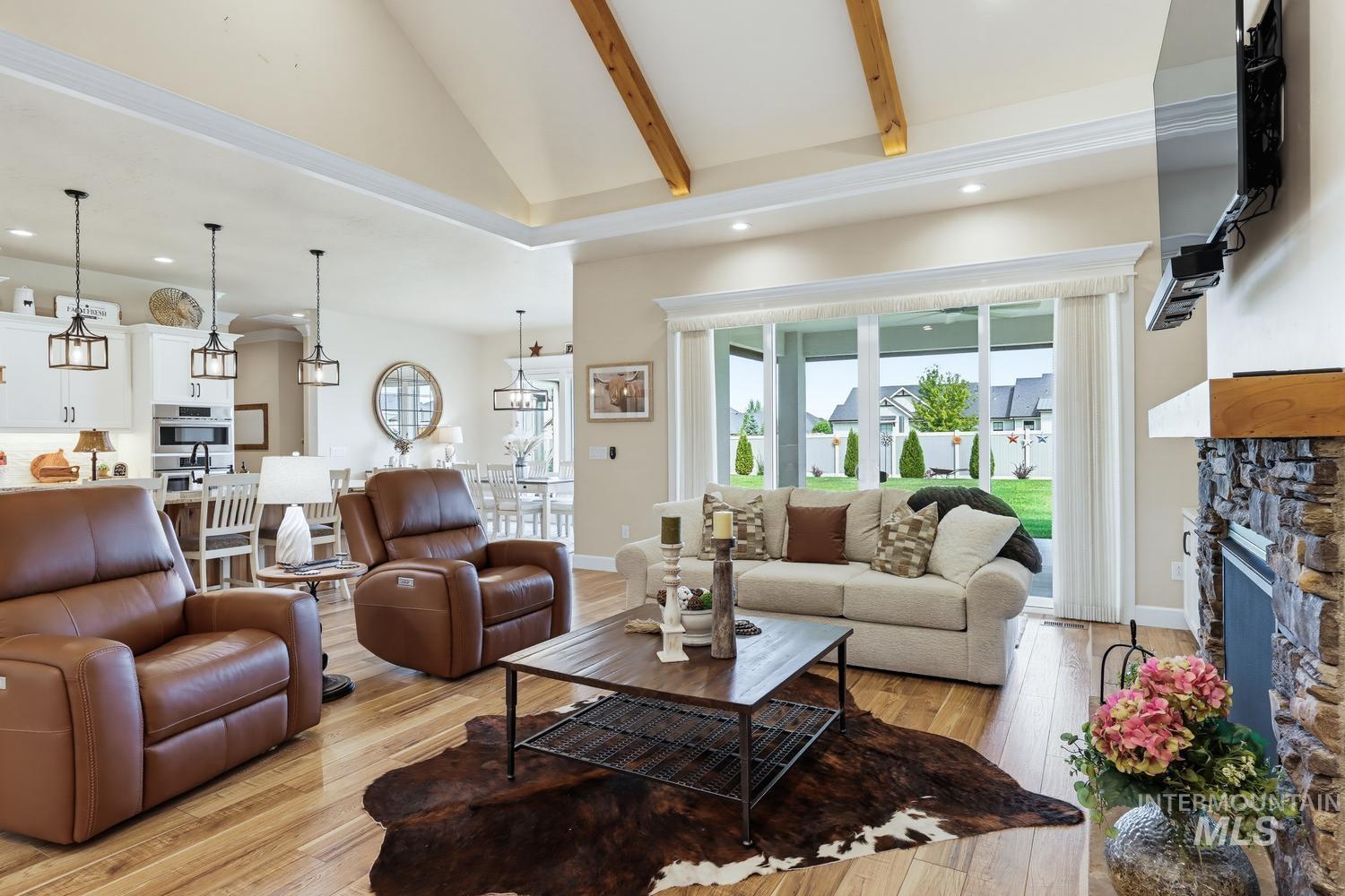 367 Bard, Middleton, Idaho 83644, 3 Bedrooms, 2.5 Bathrooms, Residential For Sale, Price $1,025,000, 98998754