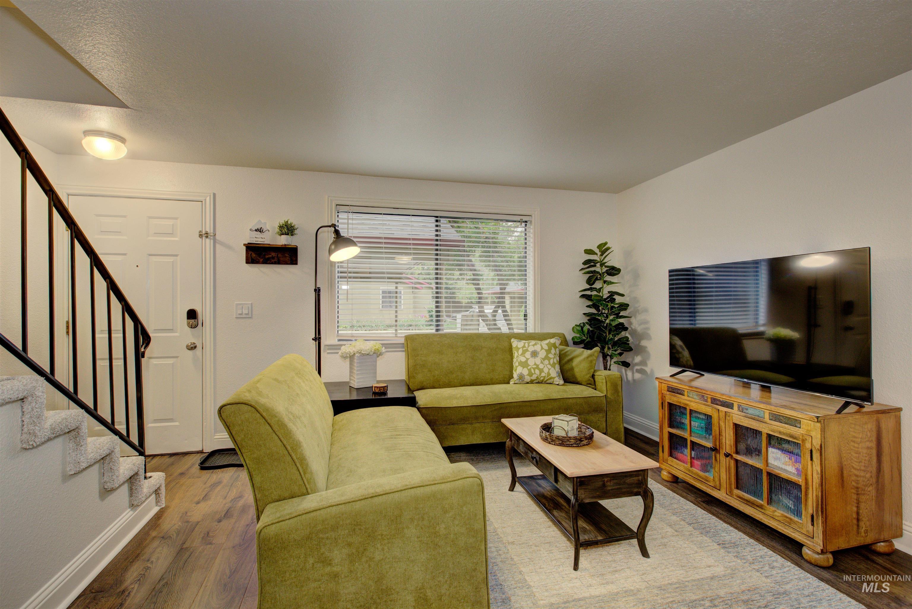 618 E Pennsylvania St, Boise, Idaho 83706, 2 Bedrooms, 1.5 Bathrooms, Residential For Sale, Price $302,000, 98998756
