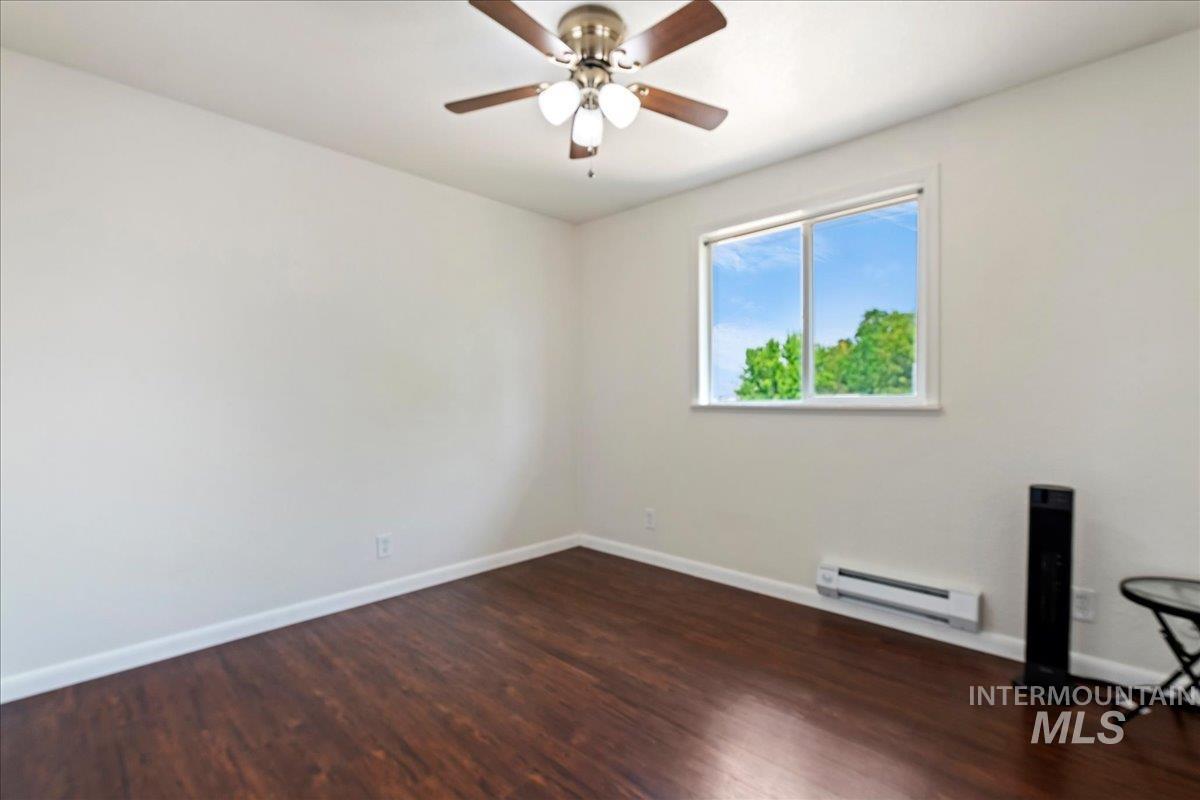 10358 W Cory St, Boise, Idaho 83704, 3 Bedrooms, 2 Bathrooms, Residential For Sale, Price $354,900, 98998757