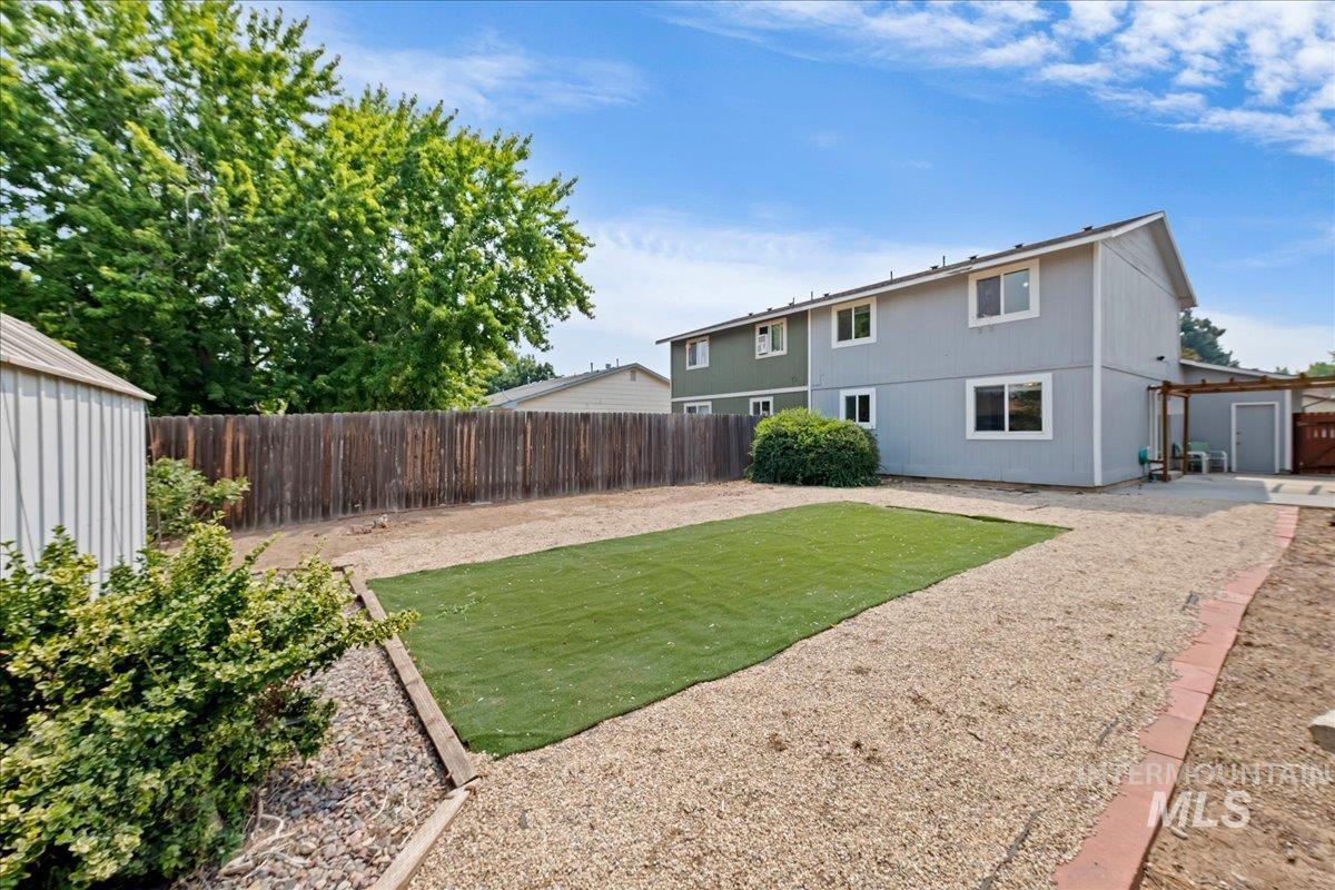 10358 W Cory St, Boise, Idaho 83704, 3 Bedrooms, 2 Bathrooms, Residential For Sale, Price $354,900, 98998757