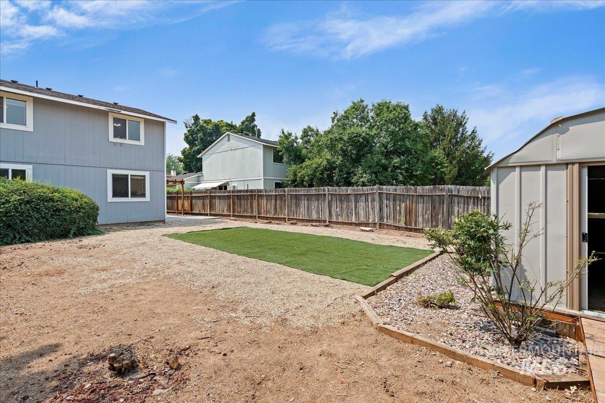 10358 W Cory St, Boise, Idaho 83704, 3 Bedrooms, 2 Bathrooms, Residential For Sale, Price $354,900, 98998757