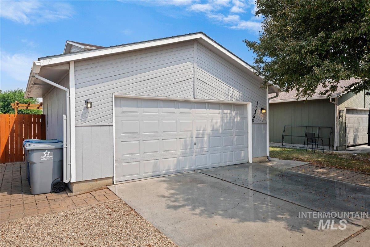 10358 W Cory St, Boise, Idaho 83704, 3 Bedrooms, 2 Bathrooms, Residential For Sale, Price $354,900, 98998757