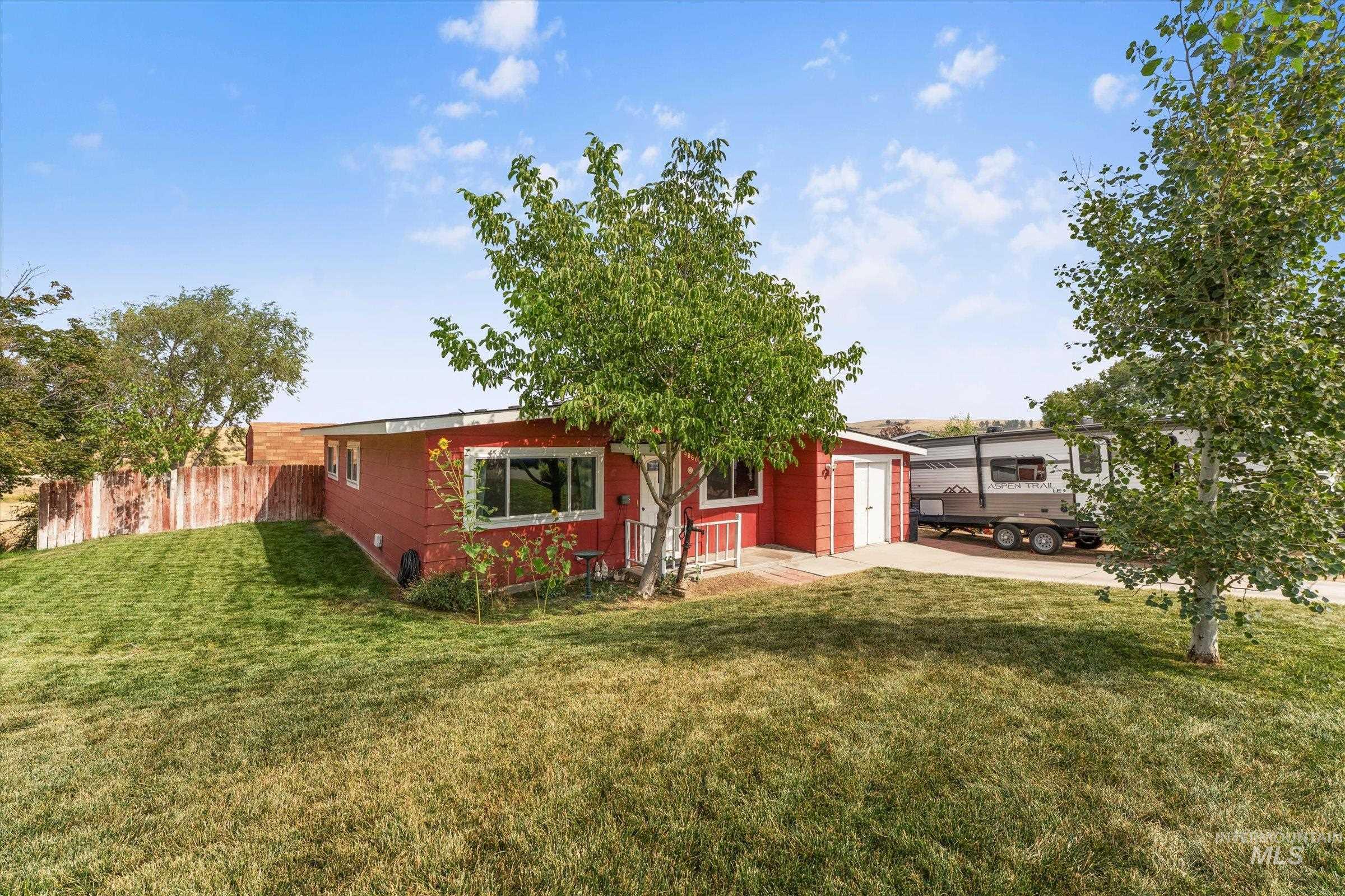9860 W Fox Ridge Drive, Boise, Idaho 83709, 3 Bedrooms, 1 Bathroom, Residential For Sale, Price $385,000, 98998760