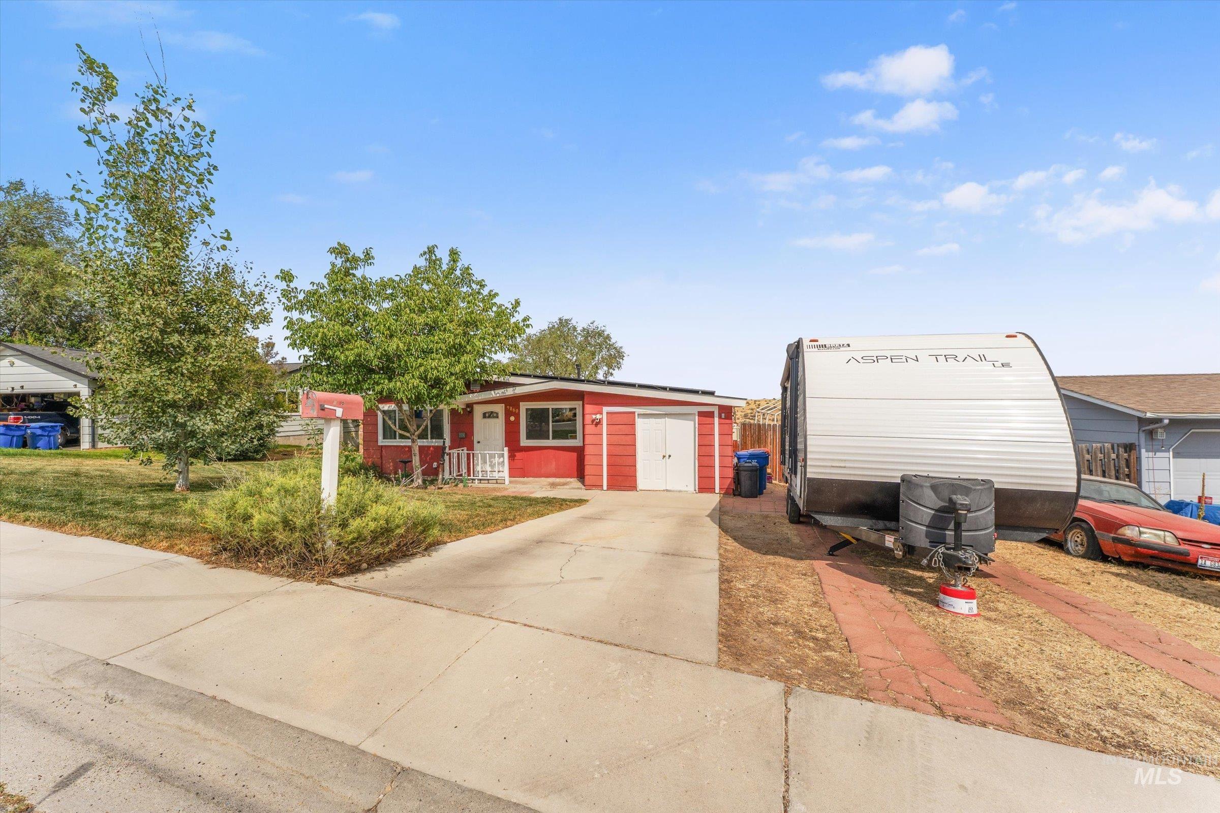 9860 W Fox Ridge Drive, Boise, Idaho 83709, 3 Bedrooms, 1 Bathroom, Residential For Sale, Price $385,000, 98998760