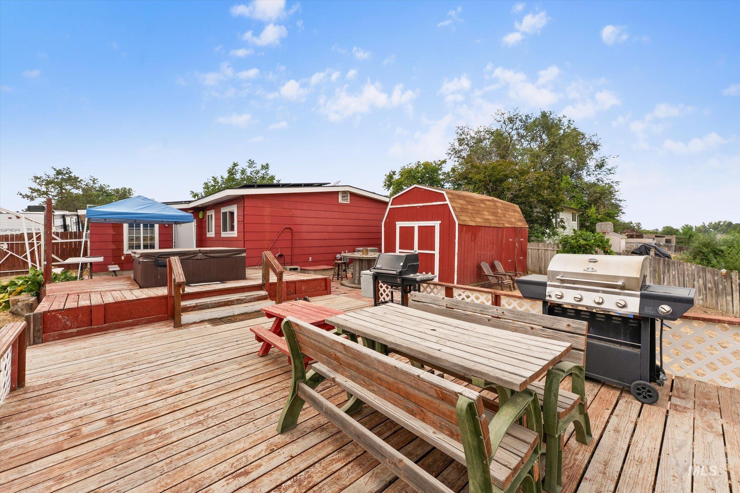 9860 W Fox Ridge Drive, Boise, Idaho 83709, 3 Bedrooms, 1 Bathroom, Residential For Sale, Price $385,000, 98998760