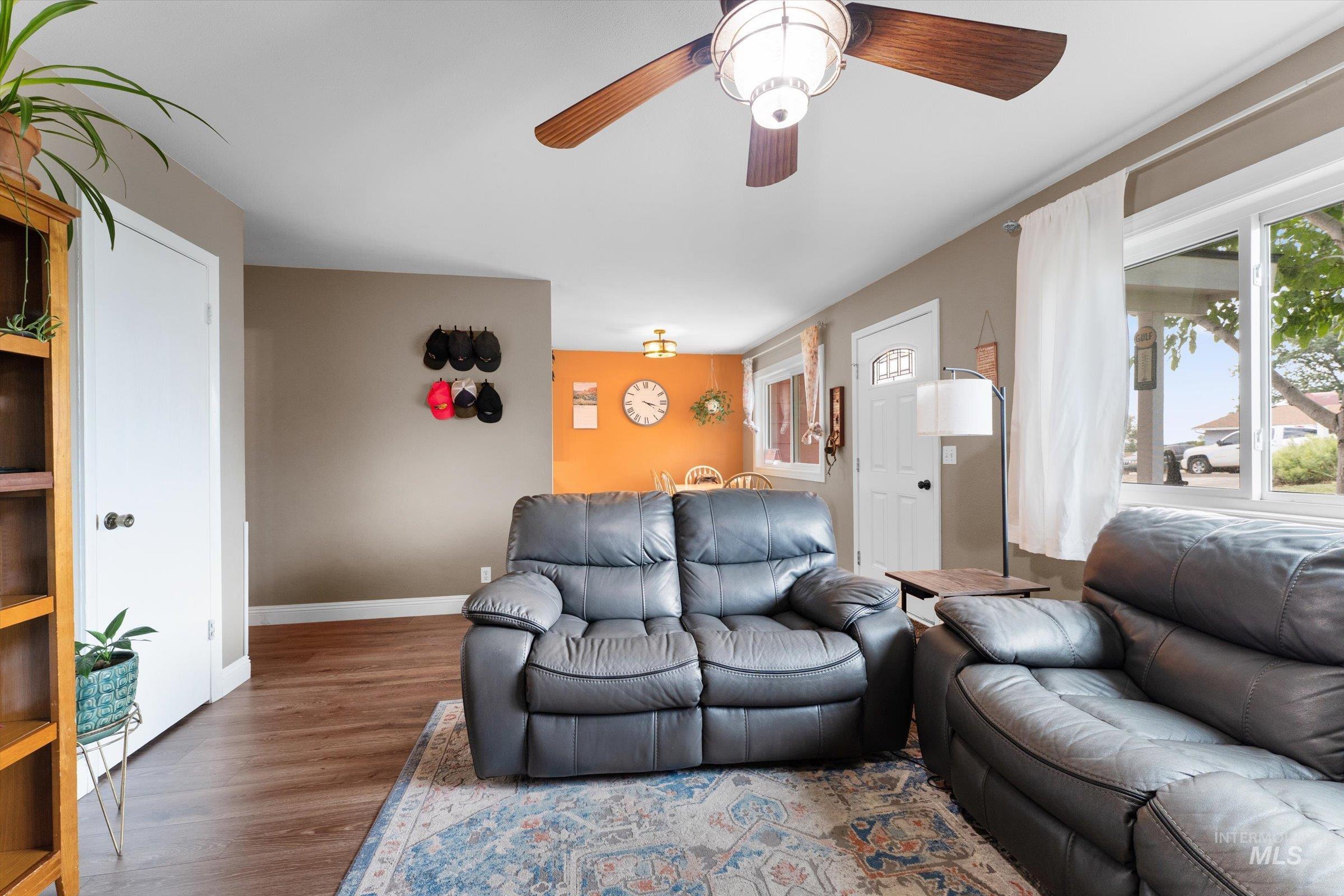 9860 W Fox Ridge Drive, Boise, Idaho 83709, 3 Bedrooms, 1 Bathroom, Residential For Sale, Price $385,000, 98998760