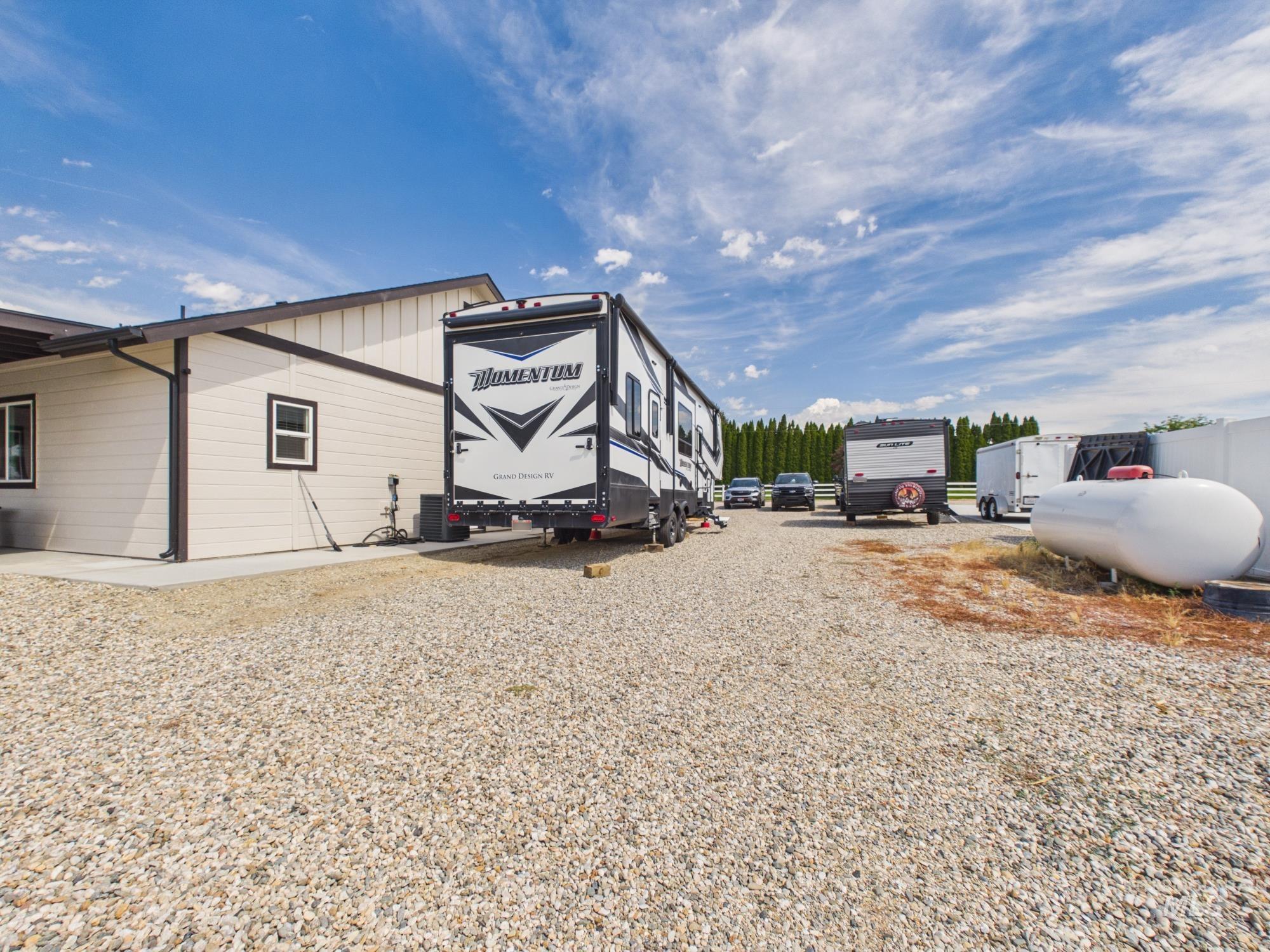 1757 Jewell Ln, Emmett, Idaho 83617, 4 Bedrooms, 3 Bathrooms, Residential For Sale, Price $920,000, 98998761