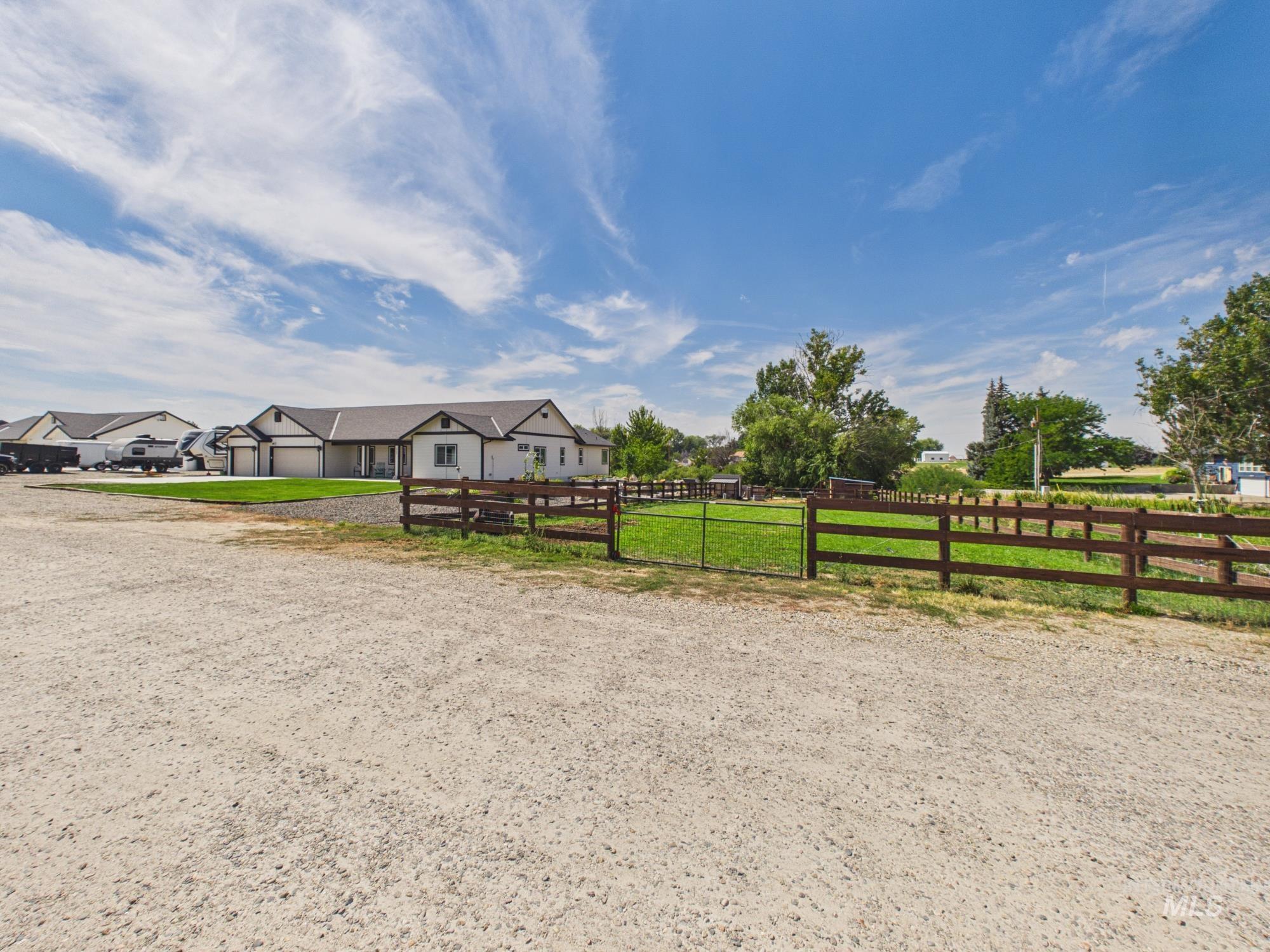 1757 Jewell Ln, Emmett, Idaho 83617, 4 Bedrooms, 3 Bathrooms, Residential For Sale, Price $920,000, 98998761