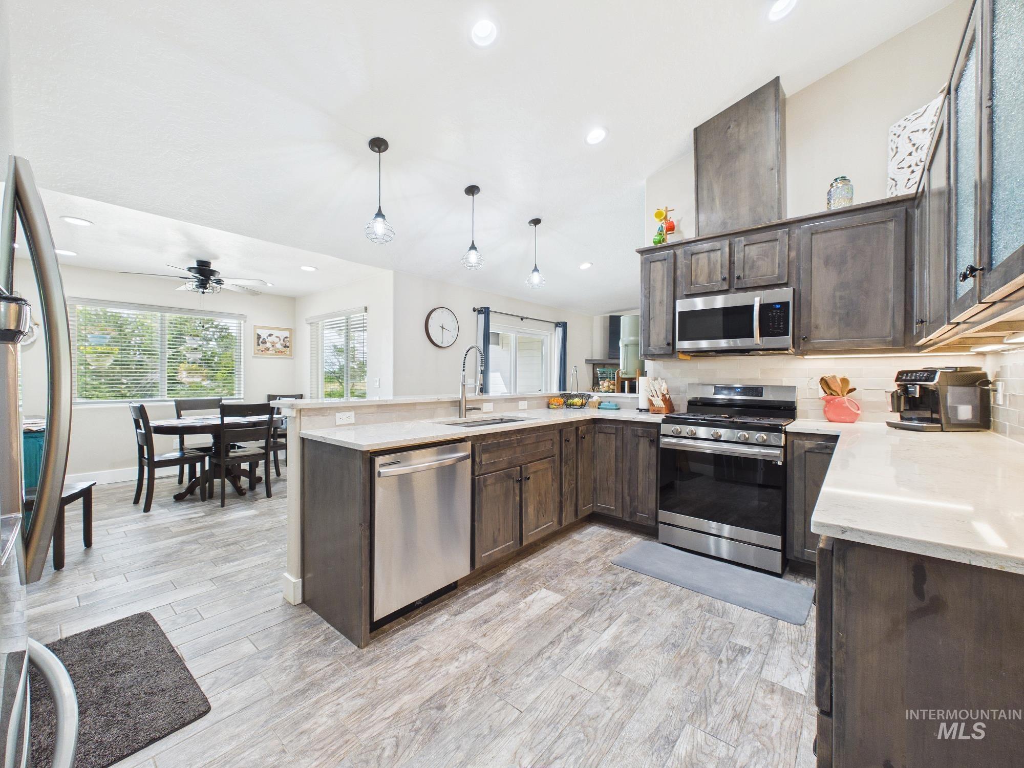 1757 Jewell Ln, Emmett, Idaho 83617, 4 Bedrooms, 3 Bathrooms, Residential For Sale, Price $920,000, 98998761