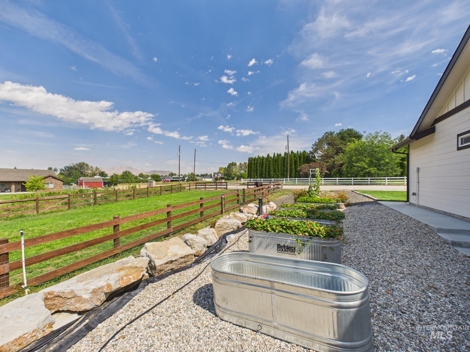 1757 Jewell Ln, Emmett, Idaho 83617, 4 Bedrooms, 3 Bathrooms, Residential For Sale, Price $920,000, 98998761