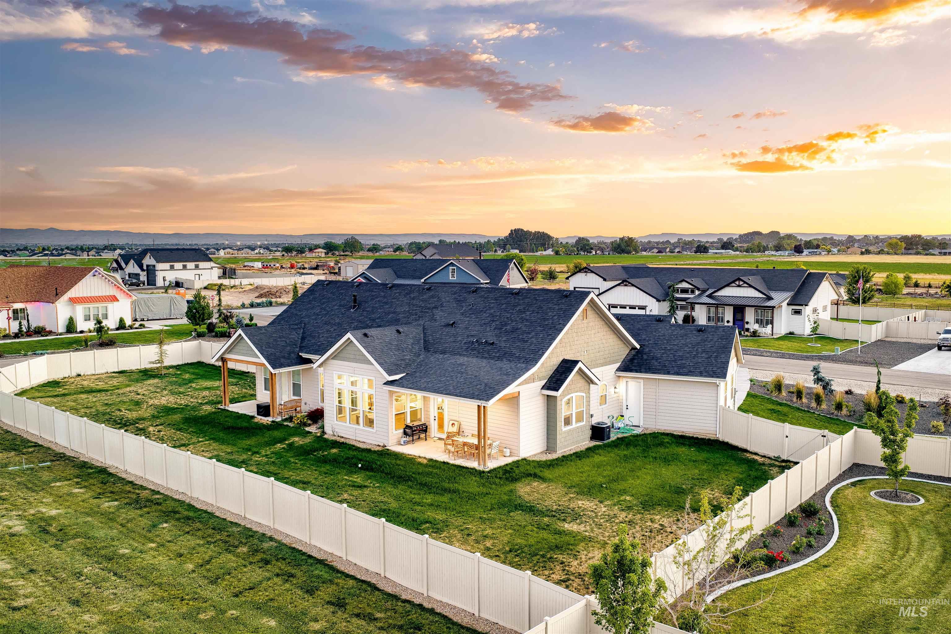 24806 Thunder Cloud St, Middleton, Idaho 83644, 4 Bedrooms, 3 Bathrooms, Residential For Sale, Price $850,000, 98998762
