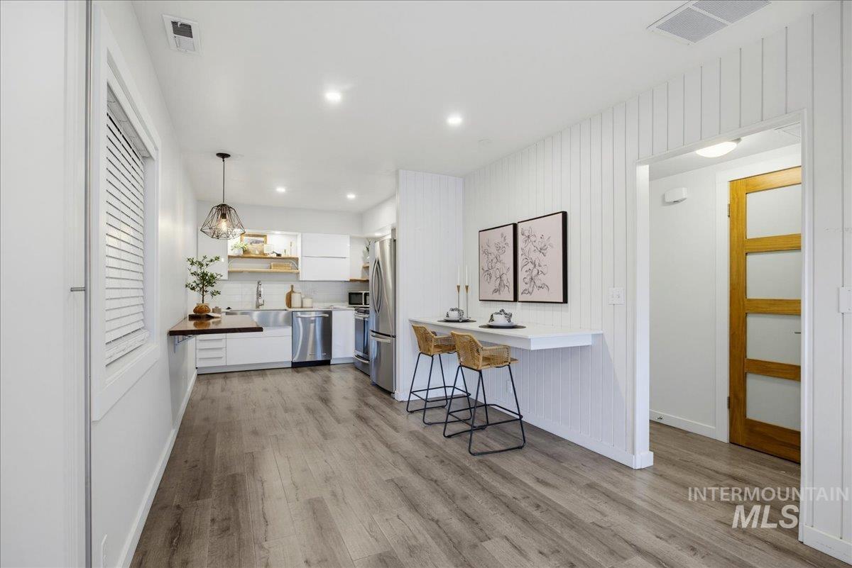 925 N 9th, Boise, Idaho 83702, 1 Bedroom, 1 Bathroom, Residential For Sale, Price $359,990, 98998763