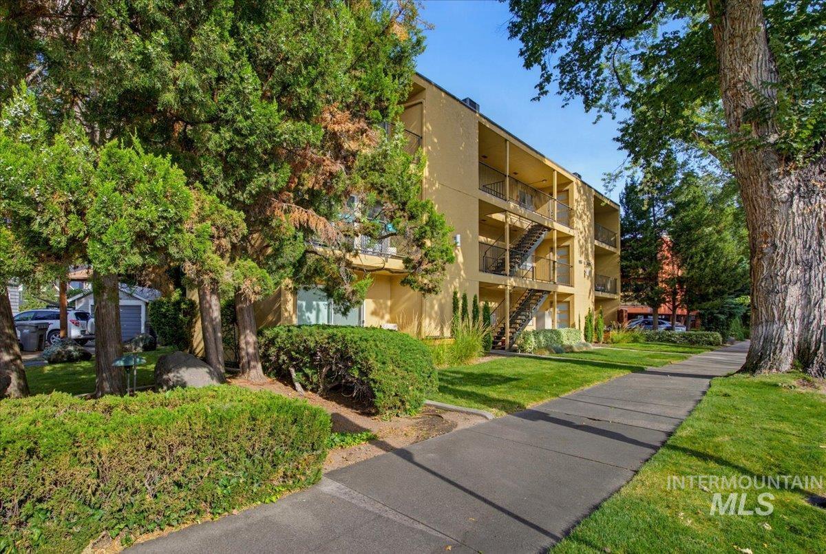 925 N 9th, Boise, Idaho 83702, 1 Bedroom, 1 Bathroom, Residential For Sale, Price $359,990, 98998763