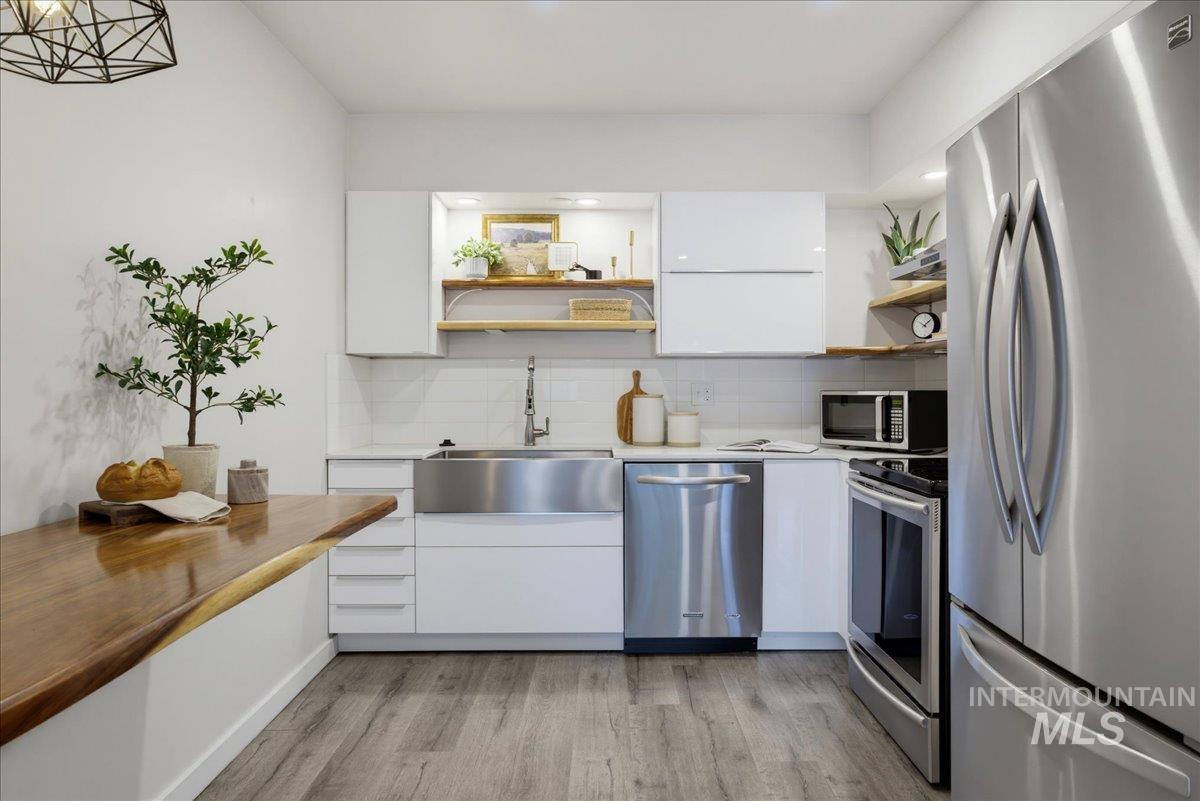 925 N 9th, Boise, Idaho 83702, 1 Bedroom, 1 Bathroom, Residential For Sale, Price $359,990, 98998763