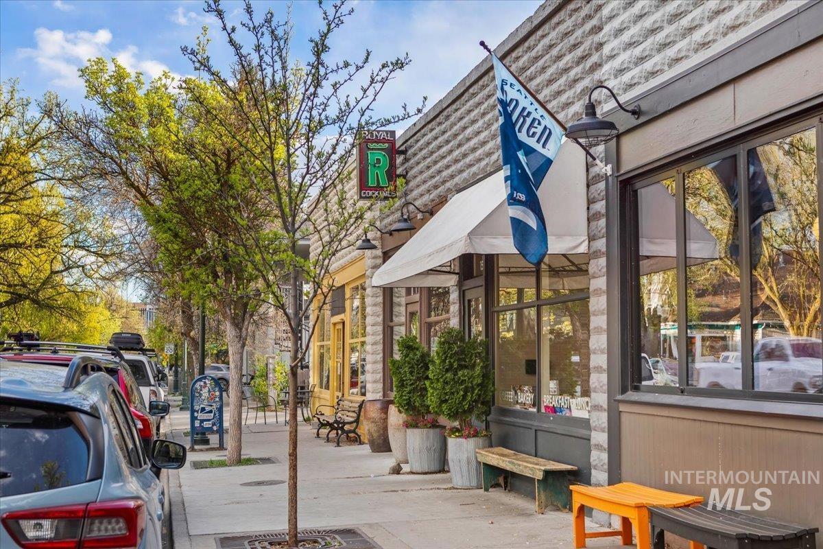 925 N 9th, Boise, Idaho 83702, 1 Bedroom, 1 Bathroom, Residential For Sale, Price $359,990, 98998763