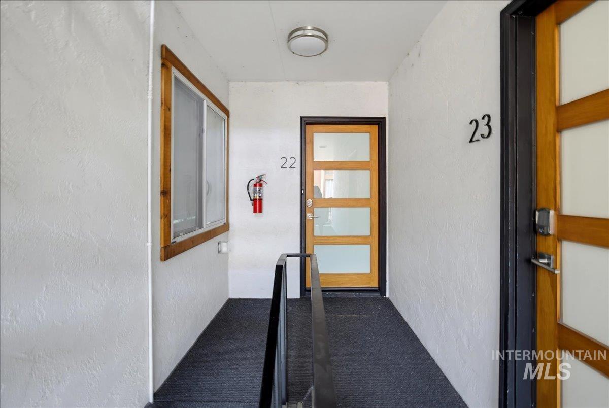 925 N 9th, Boise, Idaho 83702, 1 Bedroom, 1 Bathroom, Residential For Sale, Price $359,990, 98998763