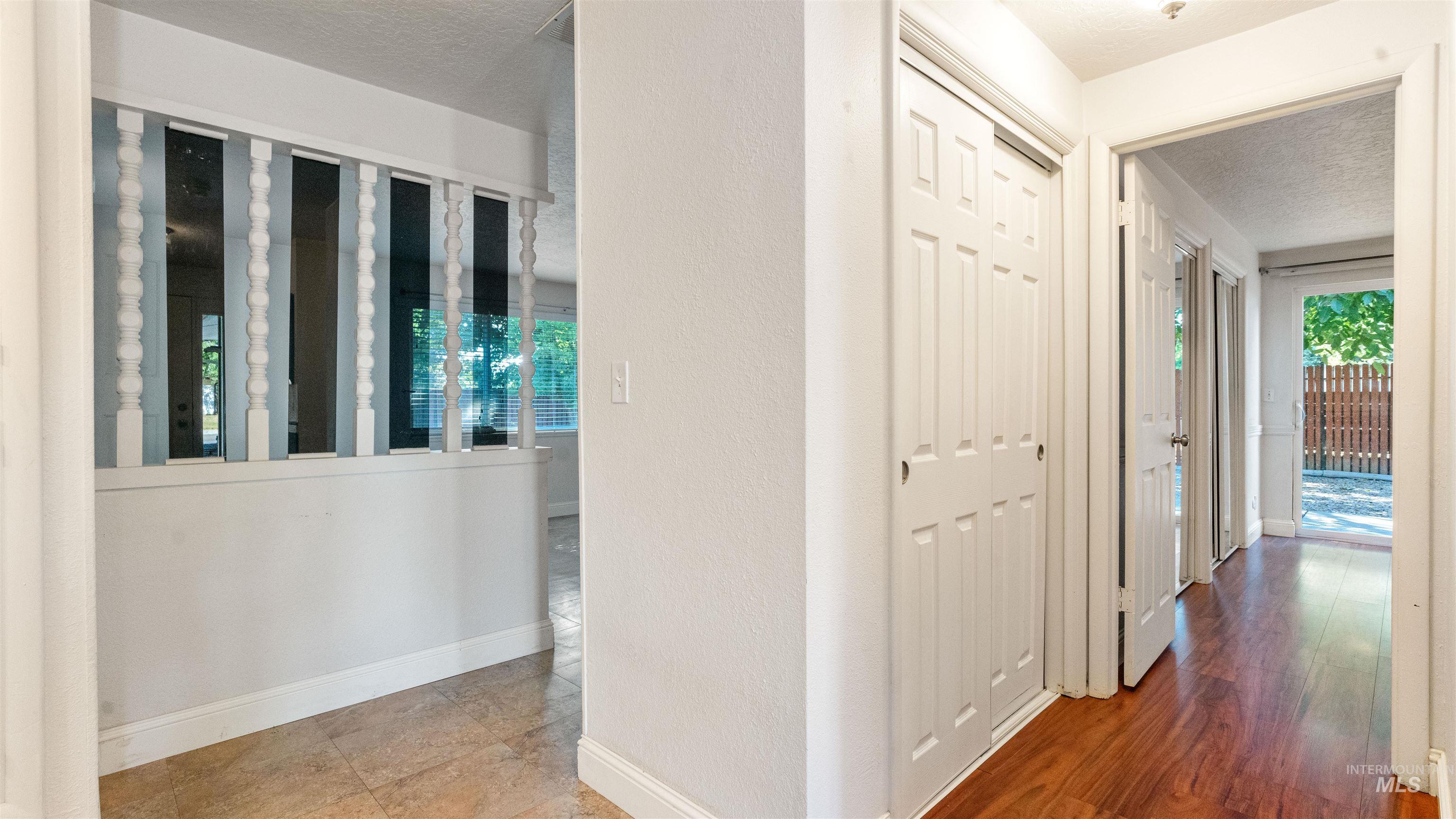 4054 N Maple Grove Rd, Boise, Idaho 83704, 3 Bedrooms, 2 Bathrooms, Residential For Sale, Price $429,000, 98998764