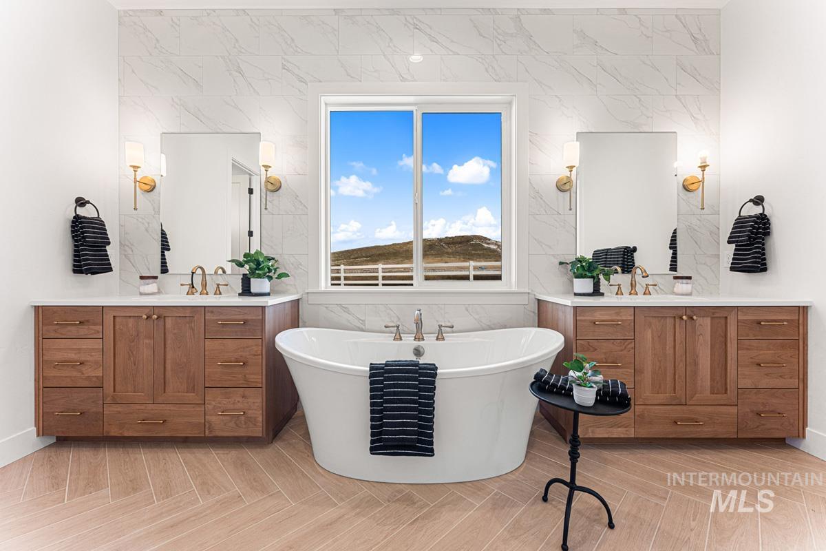 14696 N Goldfinch Ave, Boise, Idaho 83714, 5 Bedrooms, 4.5 Bathrooms, Residential For Sale, Price $1,868,200, 98998765