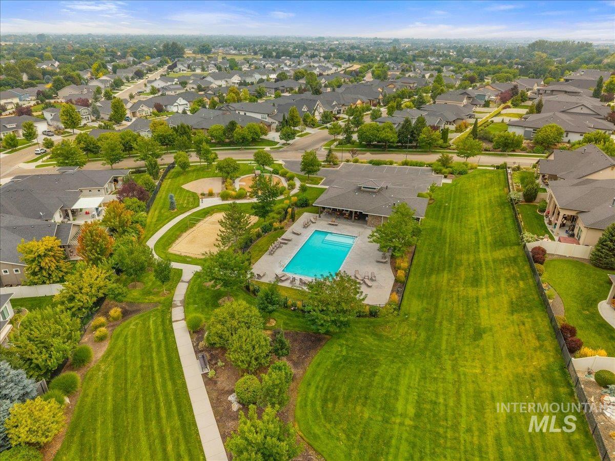 819 E Crest Ridge, Meridian, Idaho 83642, 4 Bedrooms, 2 Bathrooms, Residential For Sale, Price $690,000, 98998766