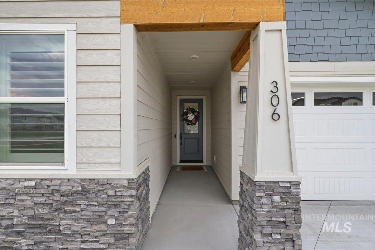 306 S Quincannon Ln, Star, Idaho 83669, 3 Bedrooms, 2.5 Bathrooms, Residential For Sale, Price $799,000, 98998767