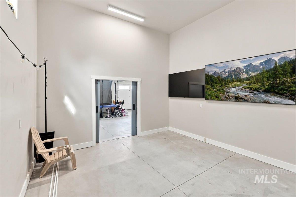 306 S Quincannon Ln, Star, Idaho 83669, 3 Bedrooms, 2.5 Bathrooms, Residential For Sale, Price $799,000, 98998767