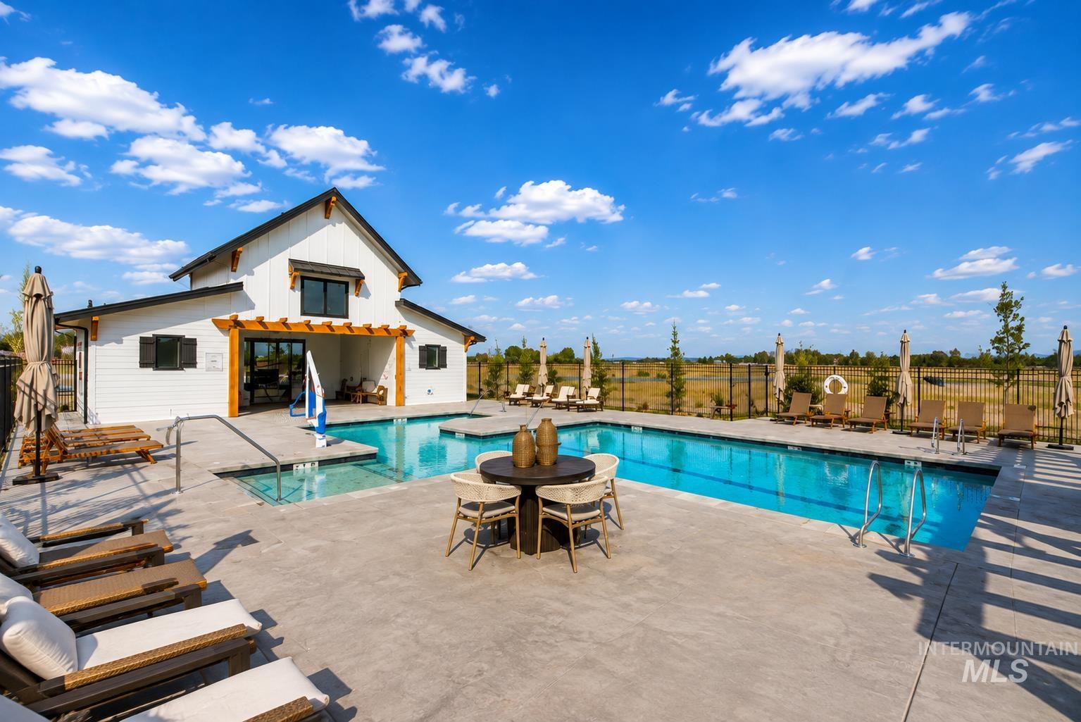 306 S Quincannon Ln, Star, Idaho 83669, 3 Bedrooms, 2.5 Bathrooms, Residential For Sale, Price $799,000, 98998767