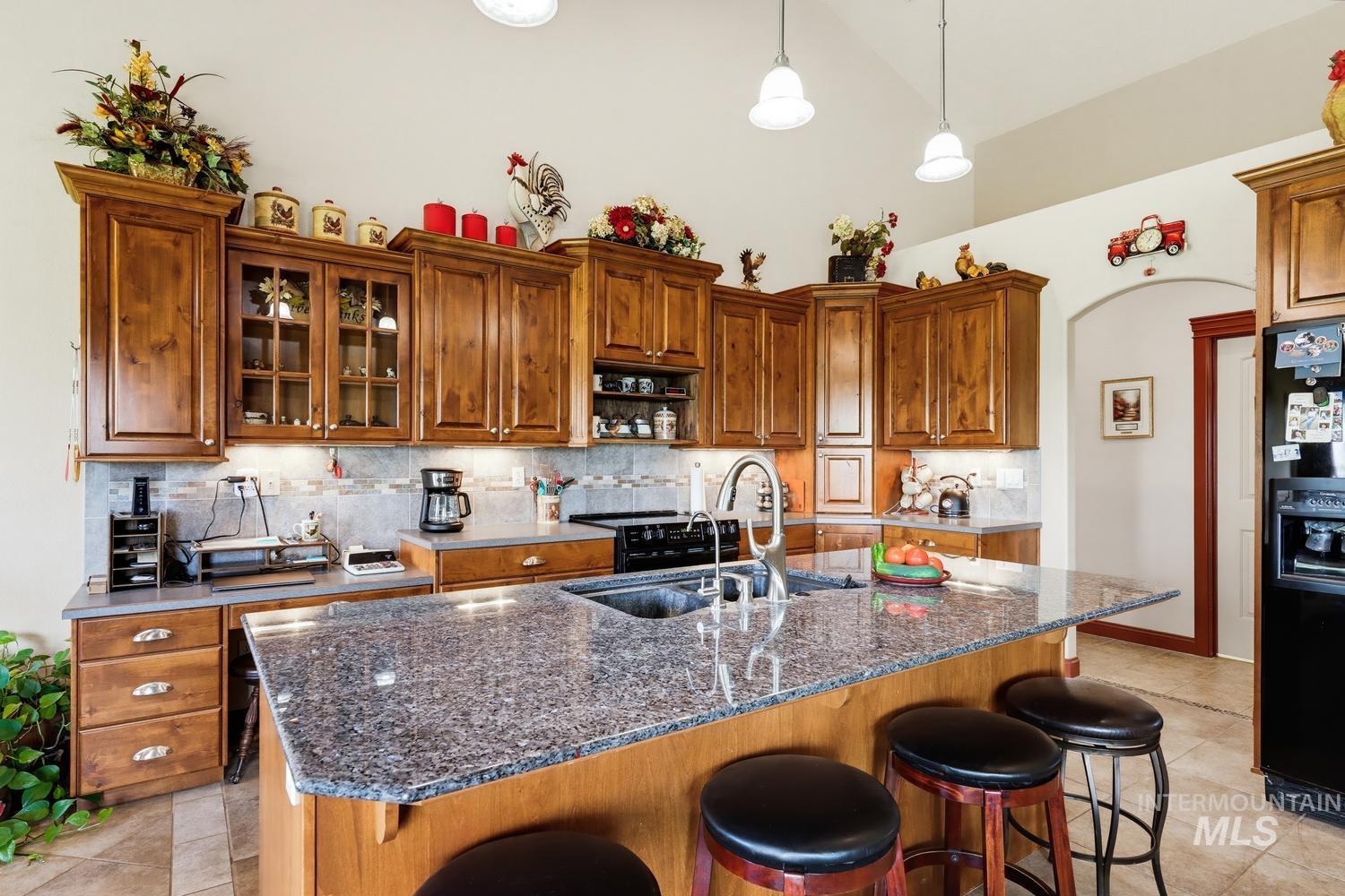 18341 Bellomy Lane, Wilder, Idaho 83676, 3 Bedrooms, 2.5 Bathrooms, Residential For Sale, Price $765,000, 98998768