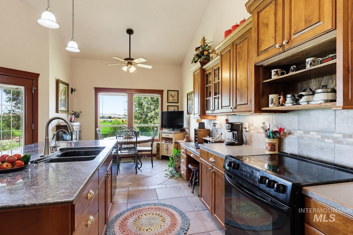 18341 Bellomy Lane, Wilder, Idaho 83676, 3 Bedrooms, 2.5 Bathrooms, Residential For Sale, Price $765,000, 98998768