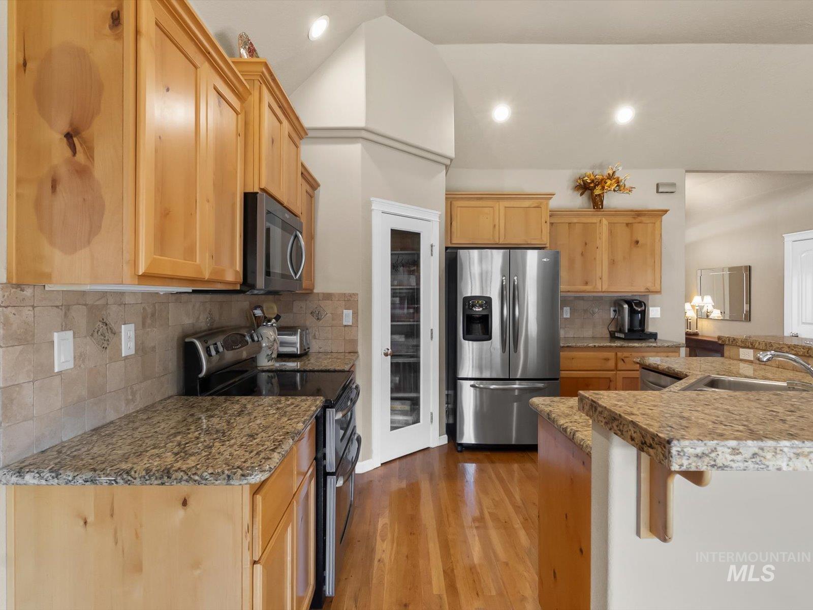 1118 Regency Way, Emmett, Idaho 83617, 4 Bedrooms, 2.5 Bathrooms, Residential For Sale, Price $525,000,MLS 98998769