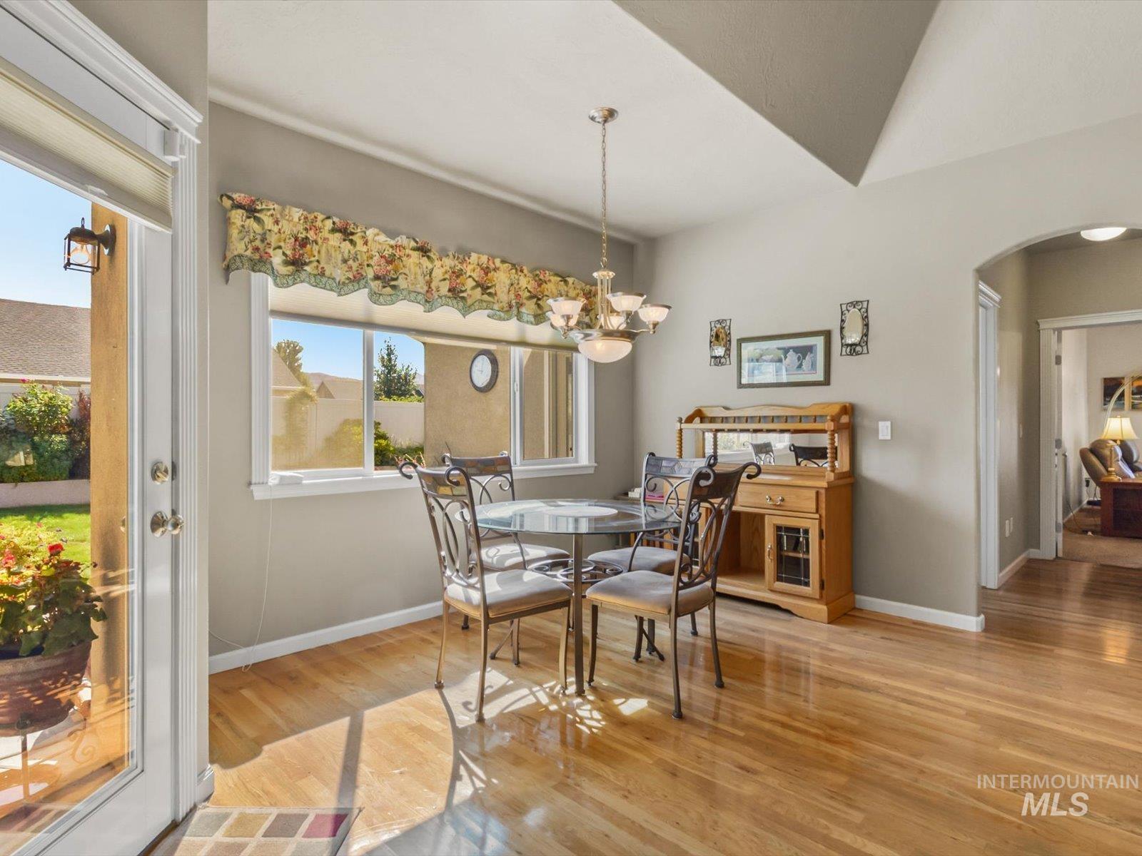 1118 Regency Way, Emmett, Idaho 83617, 4 Bedrooms, 2.5 Bathrooms, Residential For Sale, Price $525,000,MLS 98998769