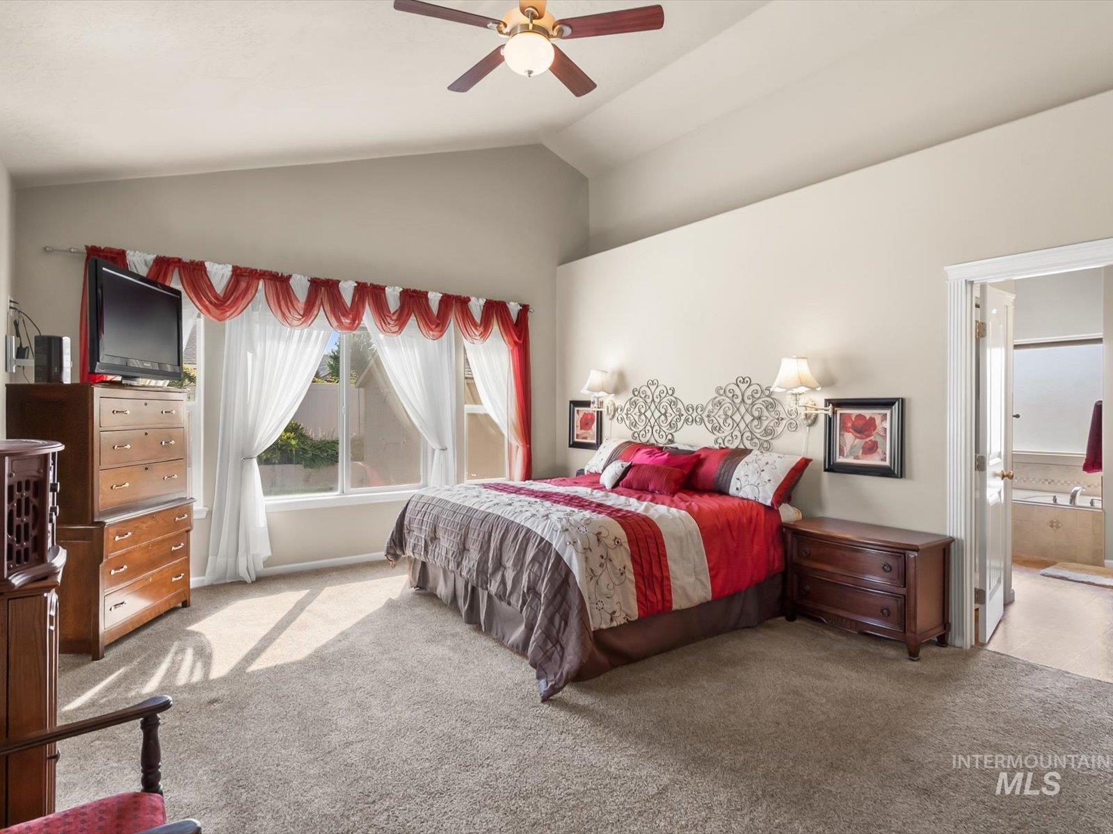 1118 Regency Way, Emmett, Idaho 83617, 4 Bedrooms, 2.5 Bathrooms, Residential For Sale, Price $525,000,MLS 98998769