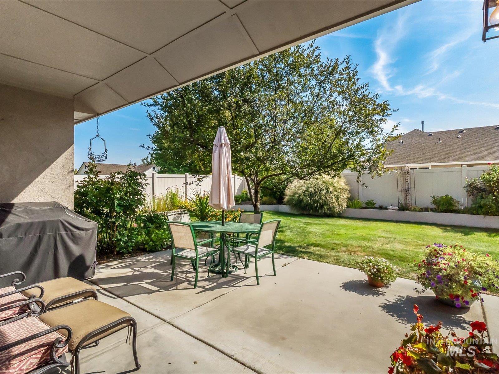 1118 Regency Way, Emmett, Idaho 83617, 4 Bedrooms, 2.5 Bathrooms, Residential For Sale, Price $525,000,MLS 98998769