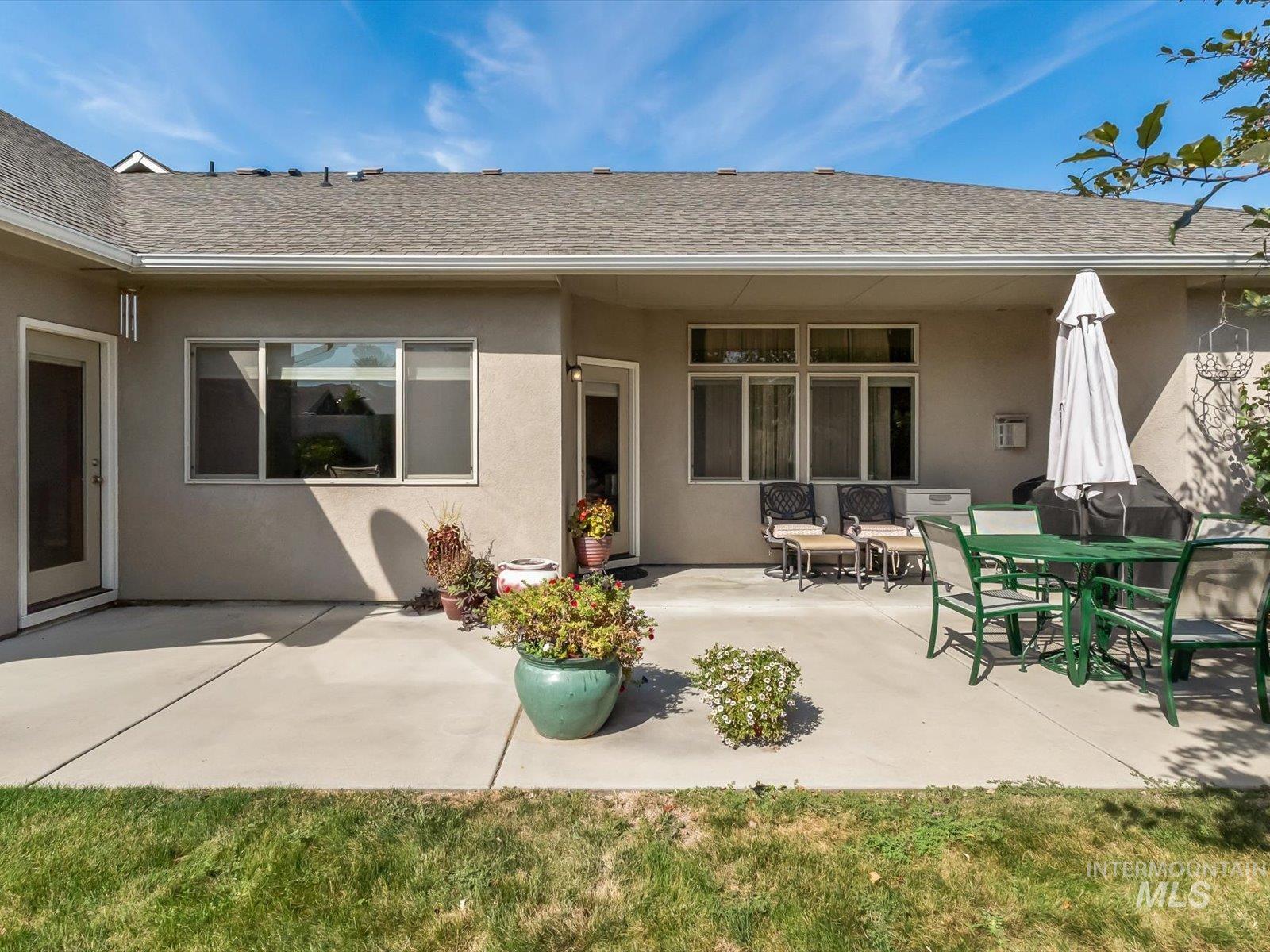 1118 Regency Way, Emmett, Idaho 83617, 4 Bedrooms, 2.5 Bathrooms, Residential For Sale, Price $525,000,MLS 98998769