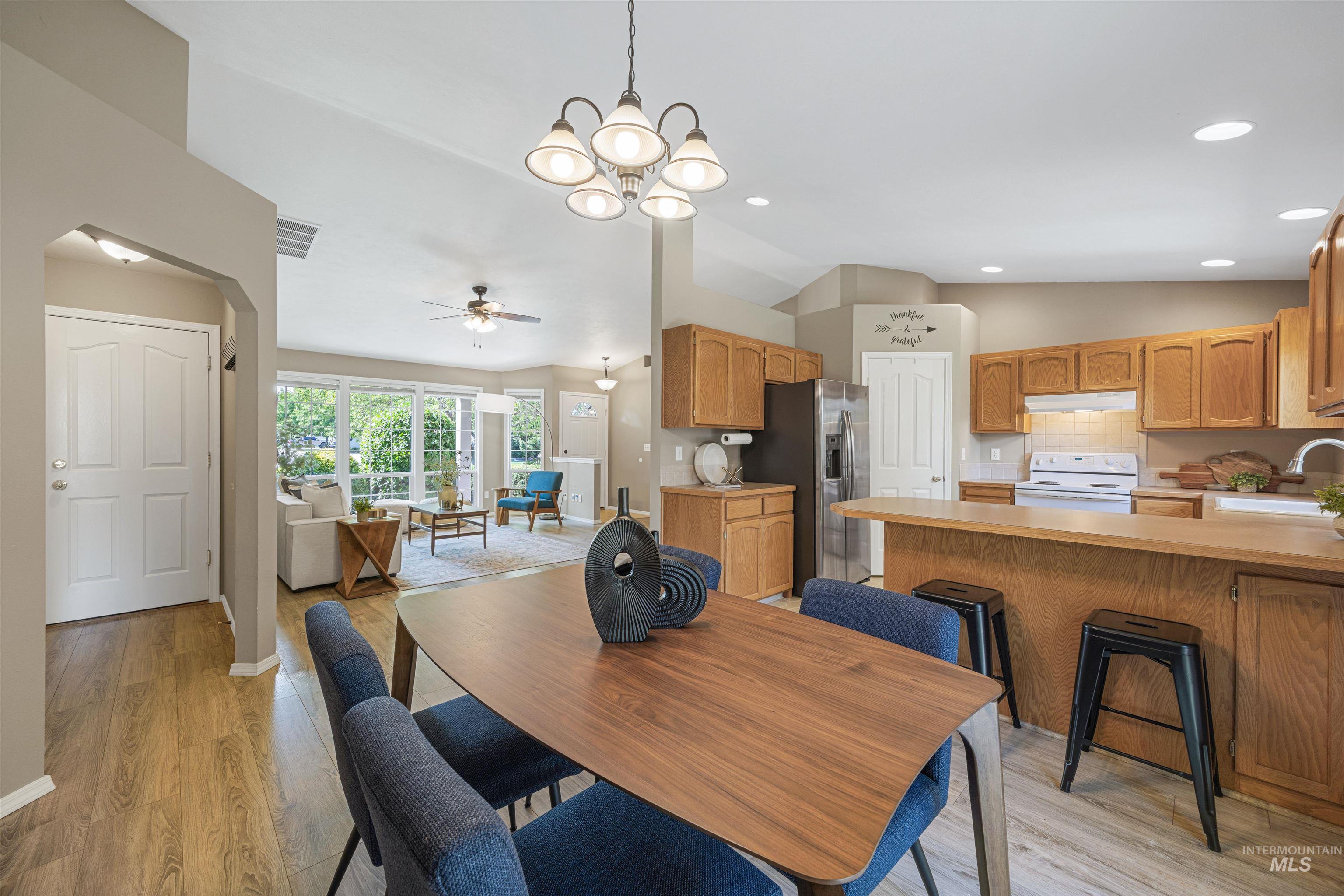 5522 S Santa Cruz, Boise, Idaho 83709, 3 Bedrooms, 2 Bathrooms, Residential For Sale, Price $450,000, 98998770