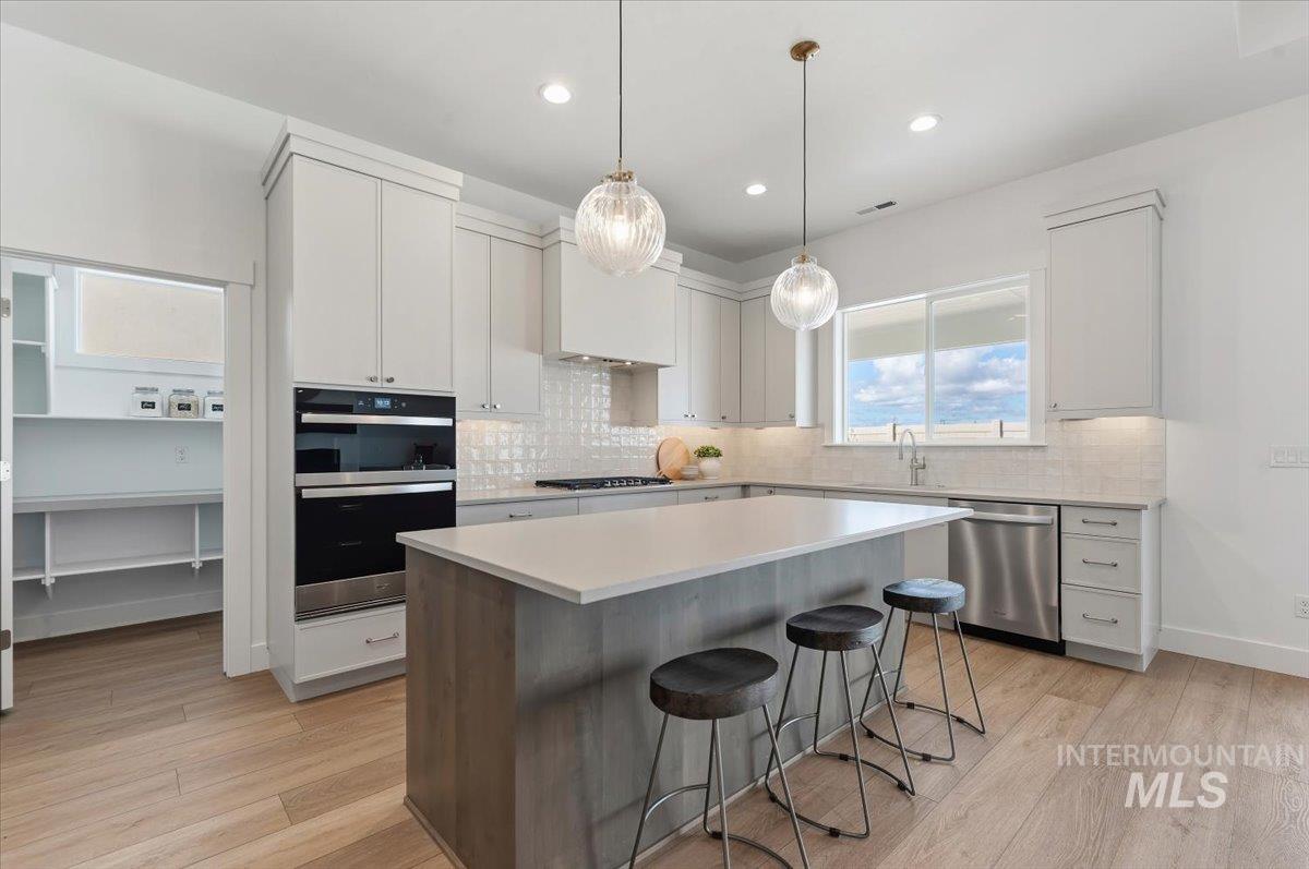 305 McNeil Ave, Middleton, Idaho 83644, 4 Bedrooms, 2.5 Bathrooms, Residential For Sale, Price $669,800, 98998772