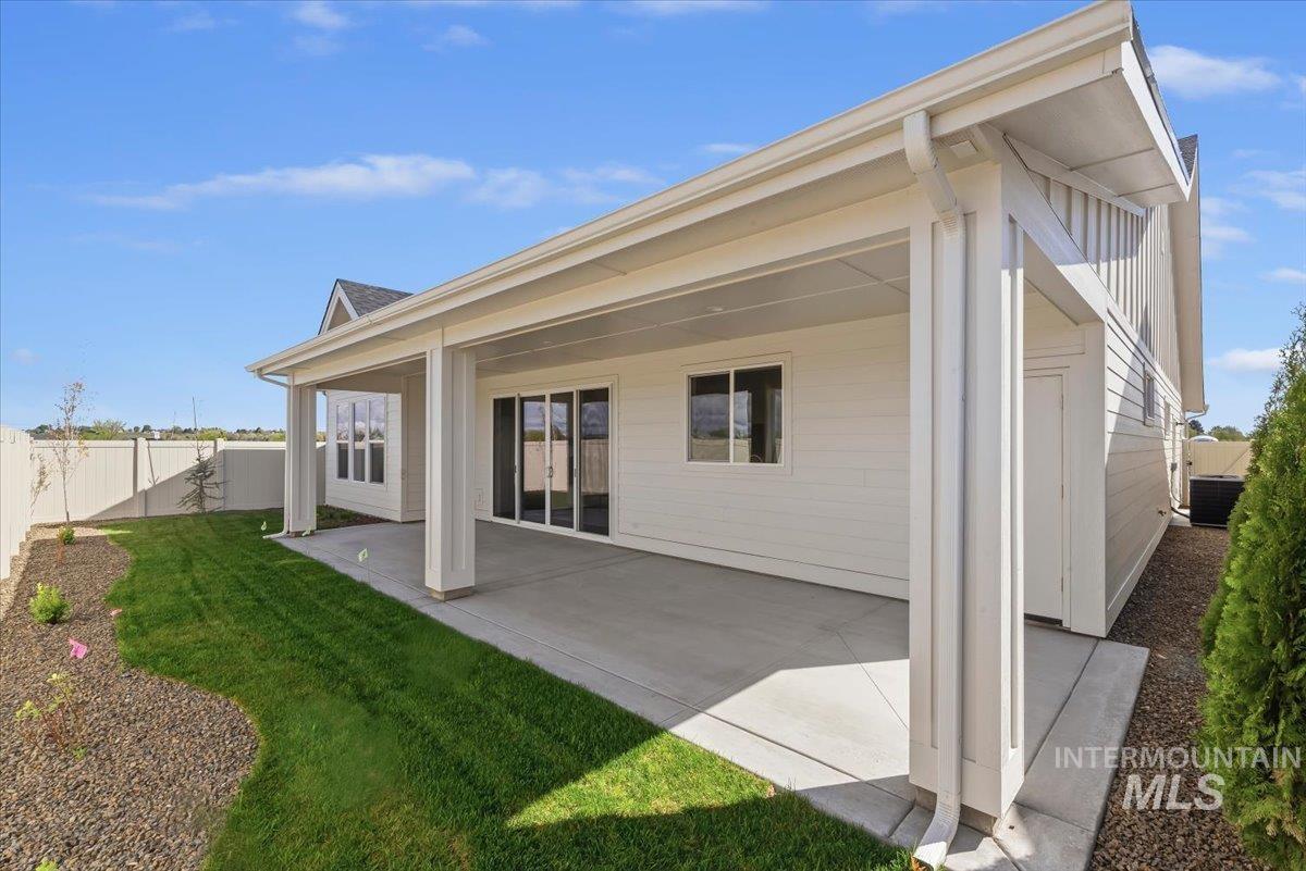 305 McNeil Ave, Middleton, Idaho 83644, 4 Bedrooms, 2.5 Bathrooms, Residential For Sale, Price $669,800, 98998772