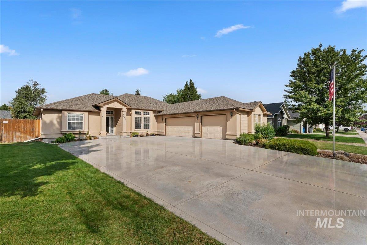 2065 S Trapper Cove Ave, Boise, Idaho 83709, 3 Bedrooms, 2 Bathrooms, Residential For Sale, Price $549,999, 98998774