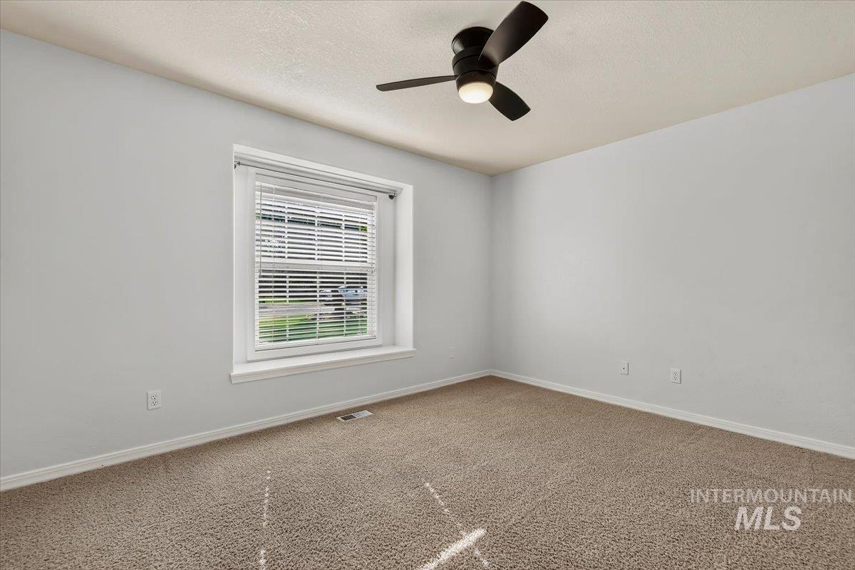 2065 S Trapper Cove Ave, Boise, Idaho 83709, 3 Bedrooms, 2 Bathrooms, Residential For Sale, Price $549,999, 98998774