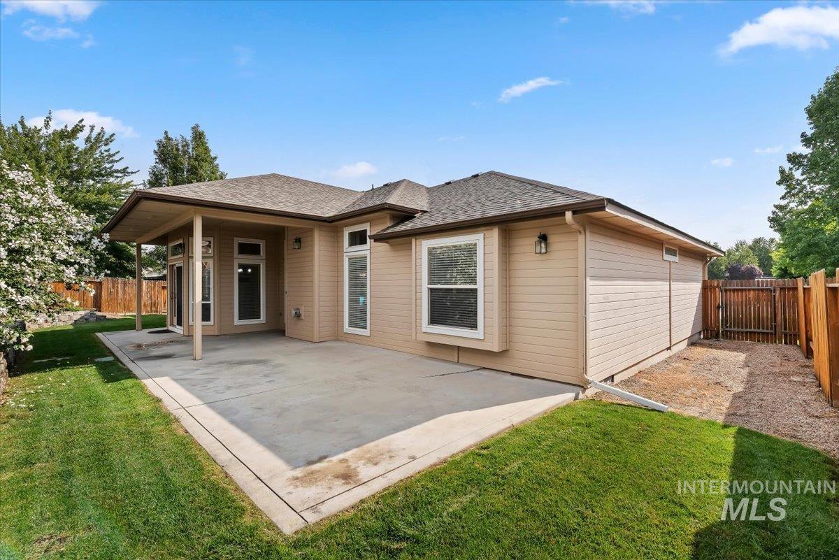 2065 S Trapper Cove Ave, Boise, Idaho 83709, 3 Bedrooms, 2 Bathrooms, Residential For Sale, Price $549,999, 98998774