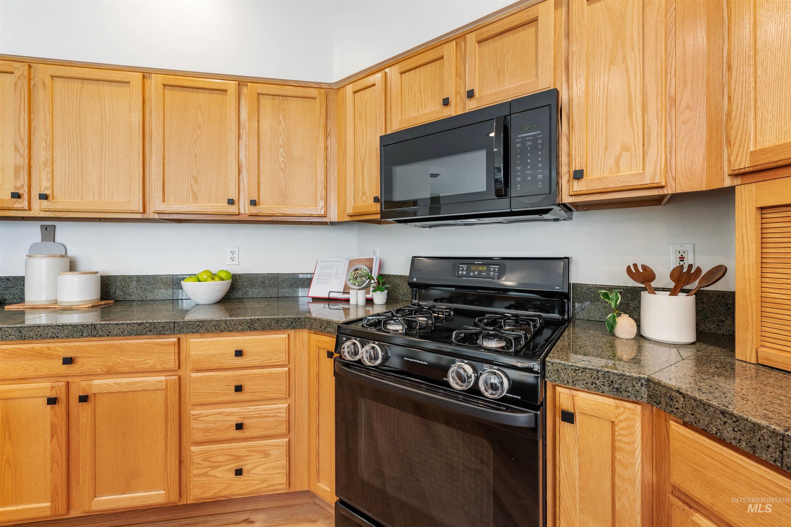 3872 S. Mill Site Ave., Boise, Idaho 83716, 3 Bedrooms, 2.5 Bathrooms, Residential For Sale, Price $699,500, 98998777