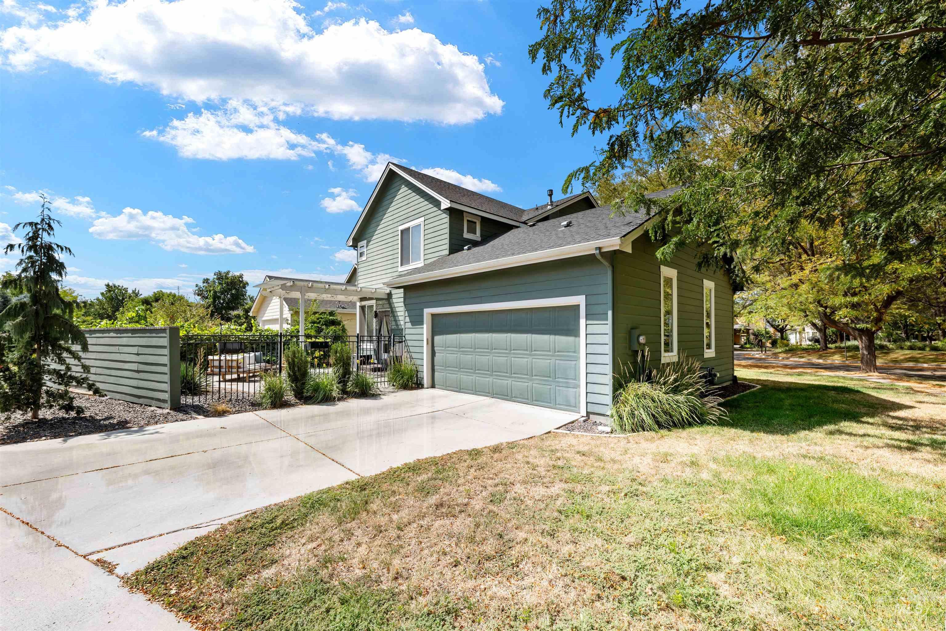 3872 S. Mill Site Ave., Boise, Idaho 83716, 3 Bedrooms, 2.5 Bathrooms, Residential For Sale, Price $699,500, 98998777